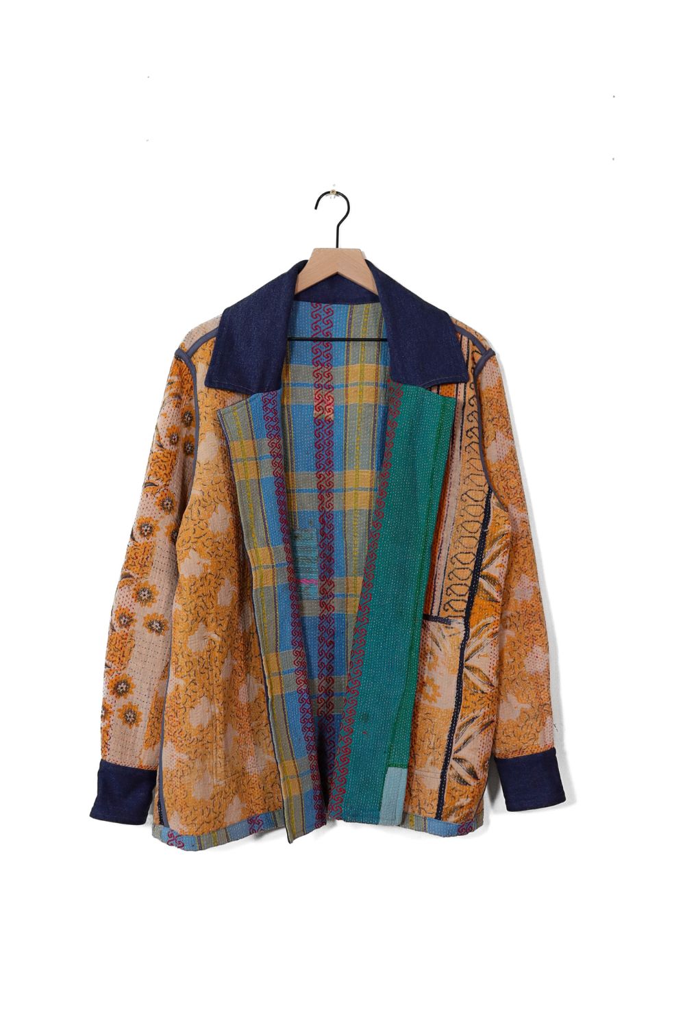 Medium Barn Coat B1041