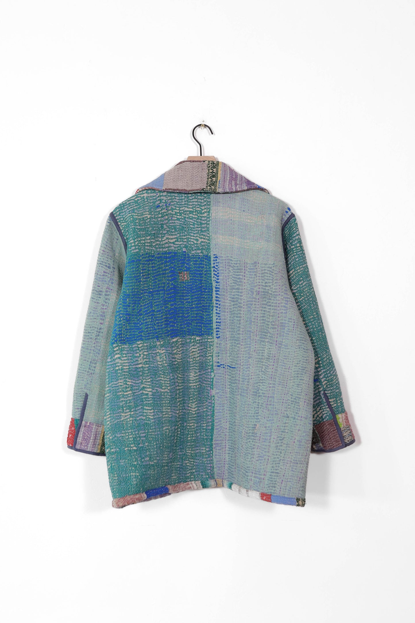 Medium Barn Coat B1059