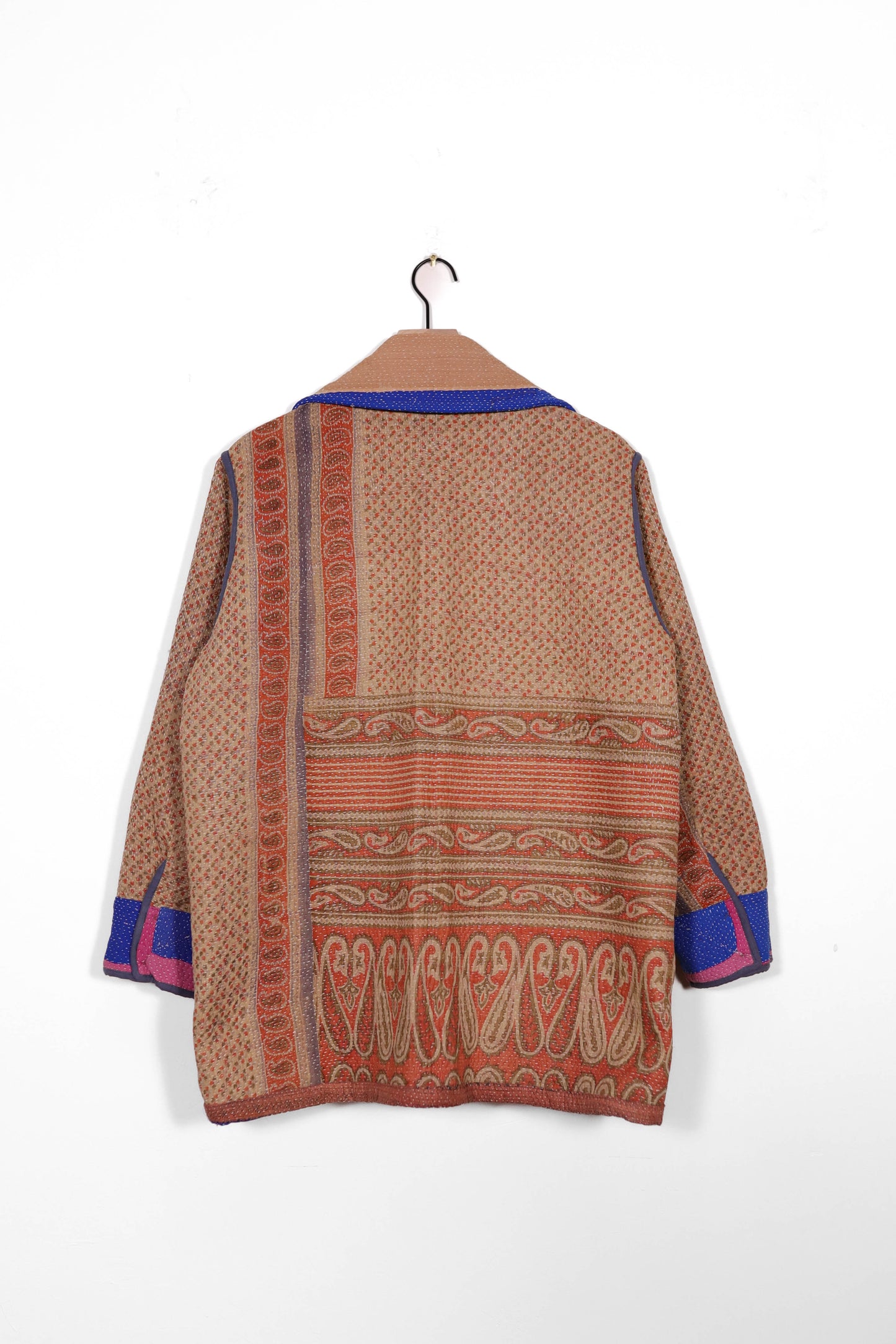 Medium Barn Coat B1088