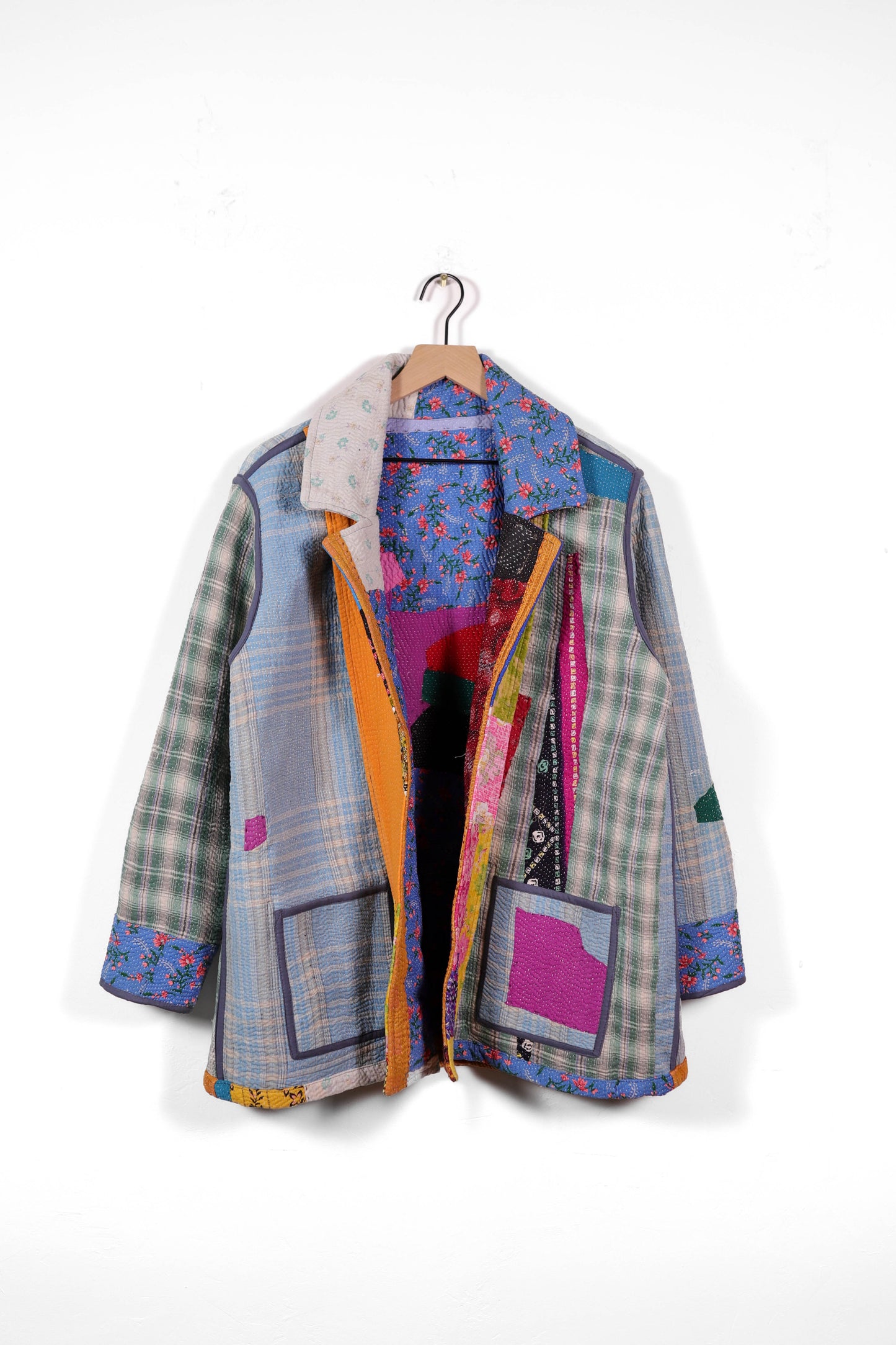 Medium Barn Coat B1302