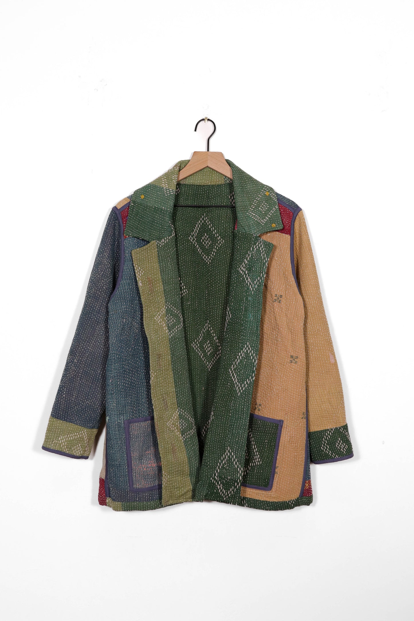 Medium Barn Coat B1087