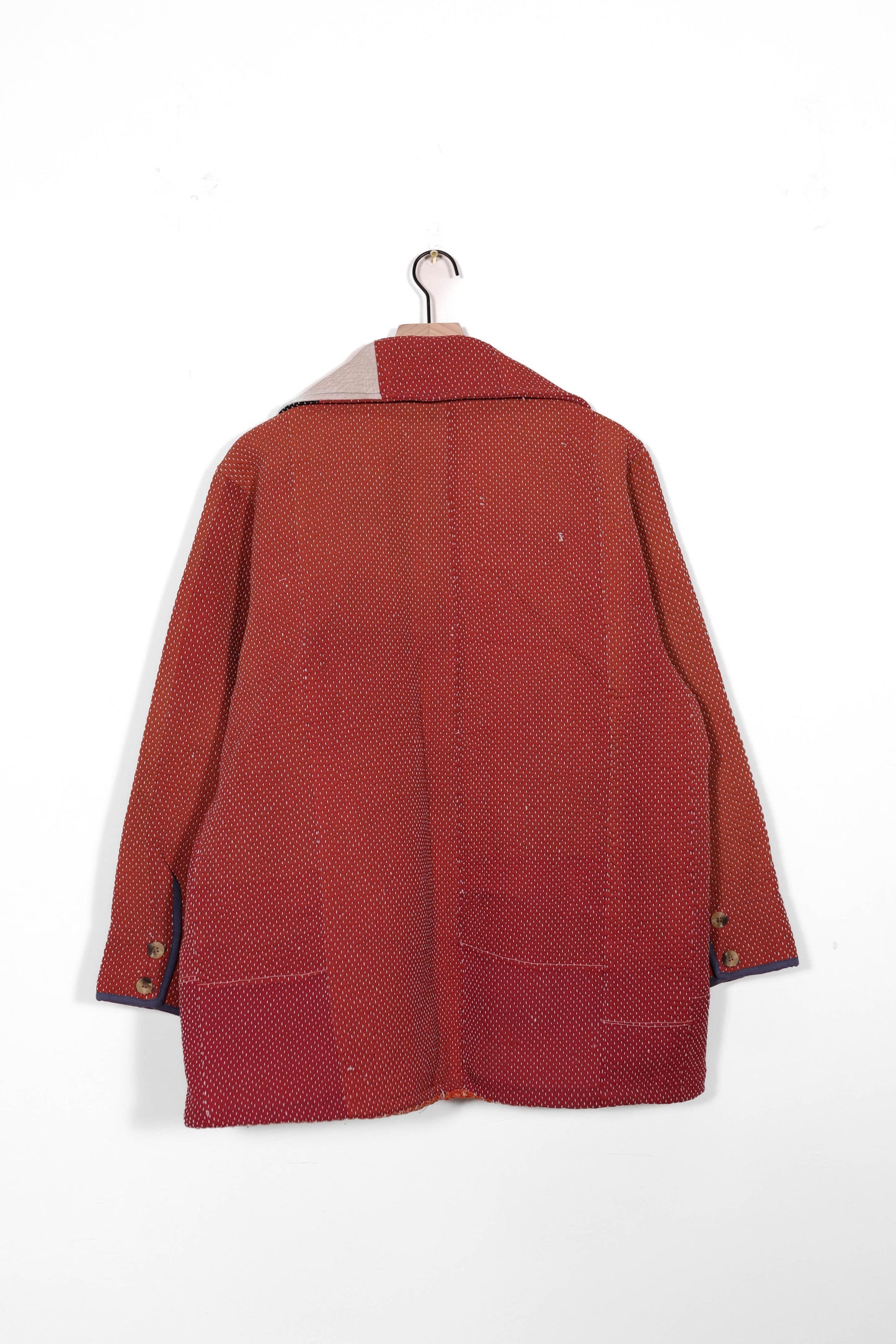 Medium Barn Coat B1093