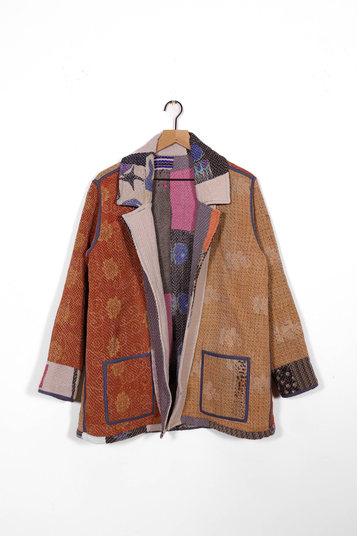 Medium Barn Coat B1094