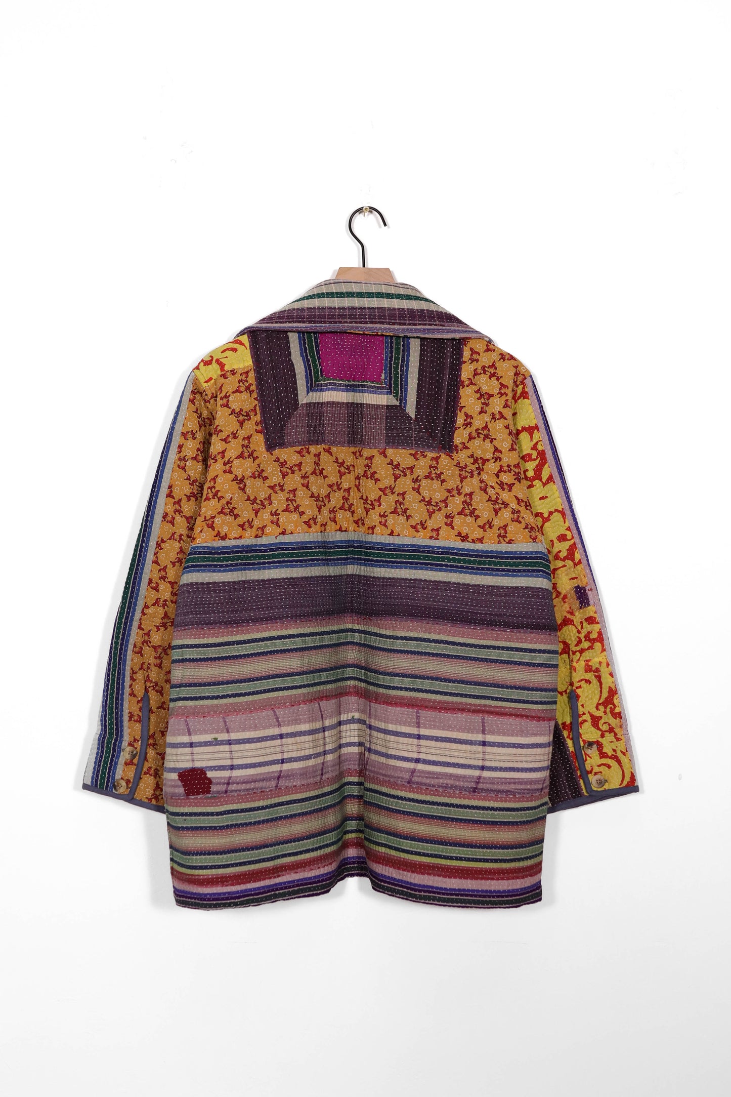 Medium Barn Coat B1098