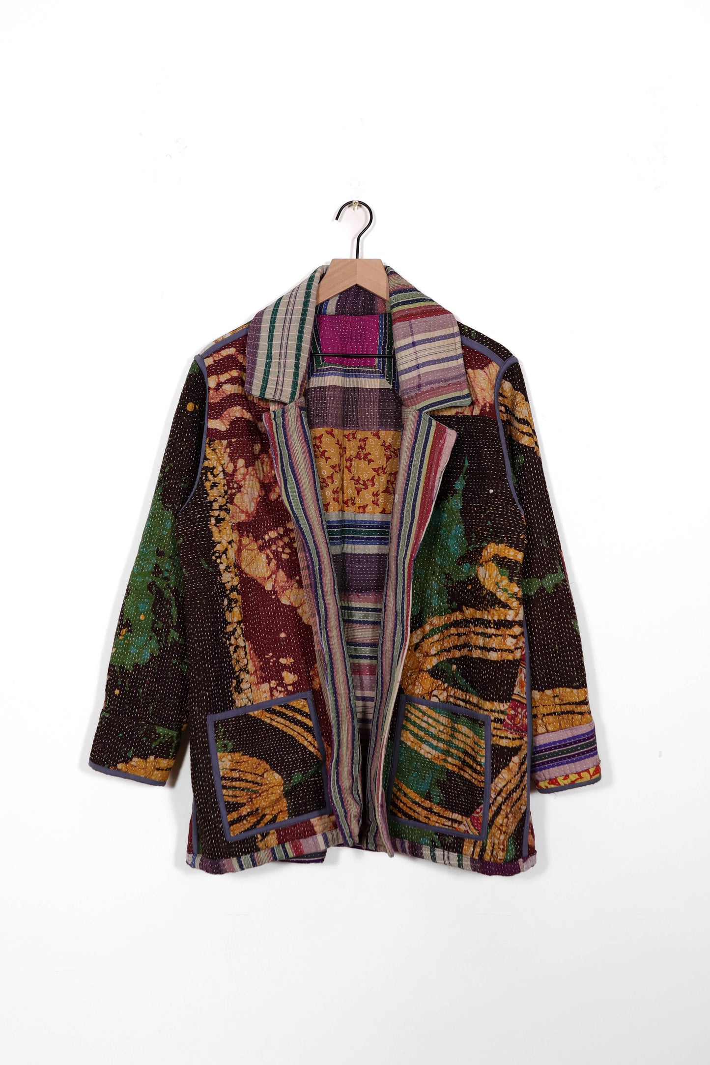 Medium Barn Coat B1098