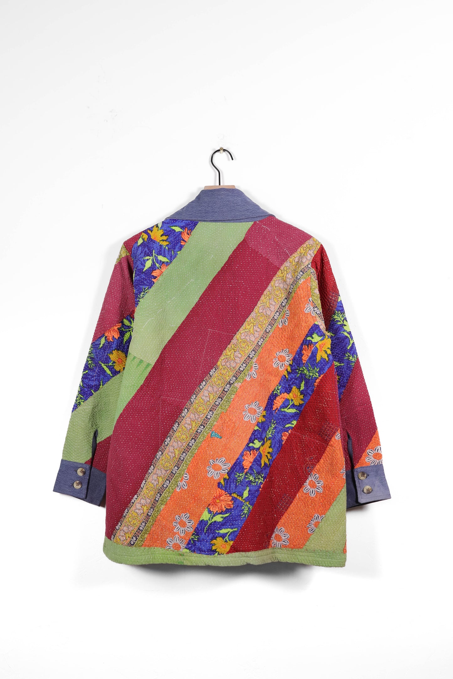 Small Barn Coat B1112