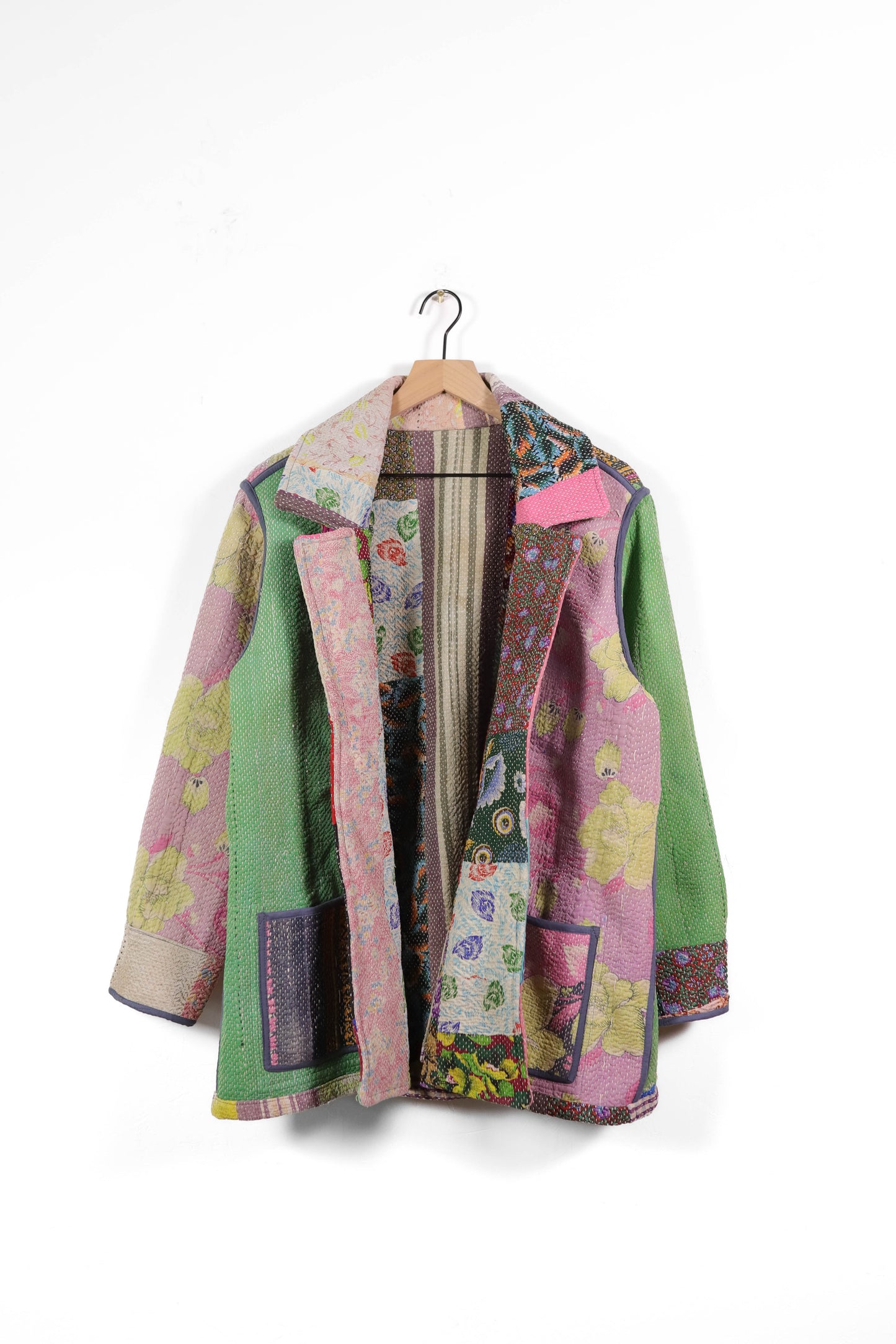 Medium Barn Coat B1135