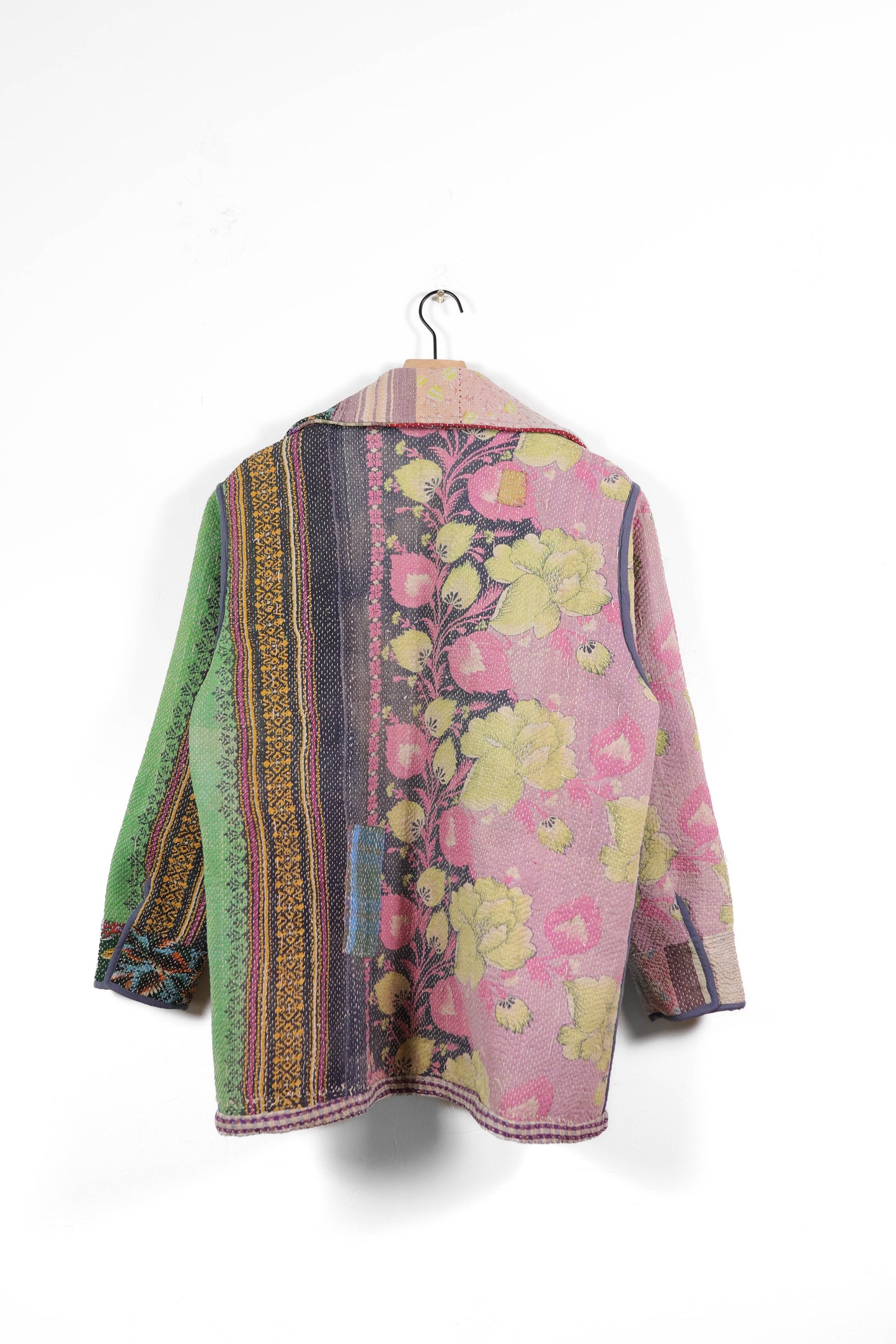 Medium Barn Coat B1135