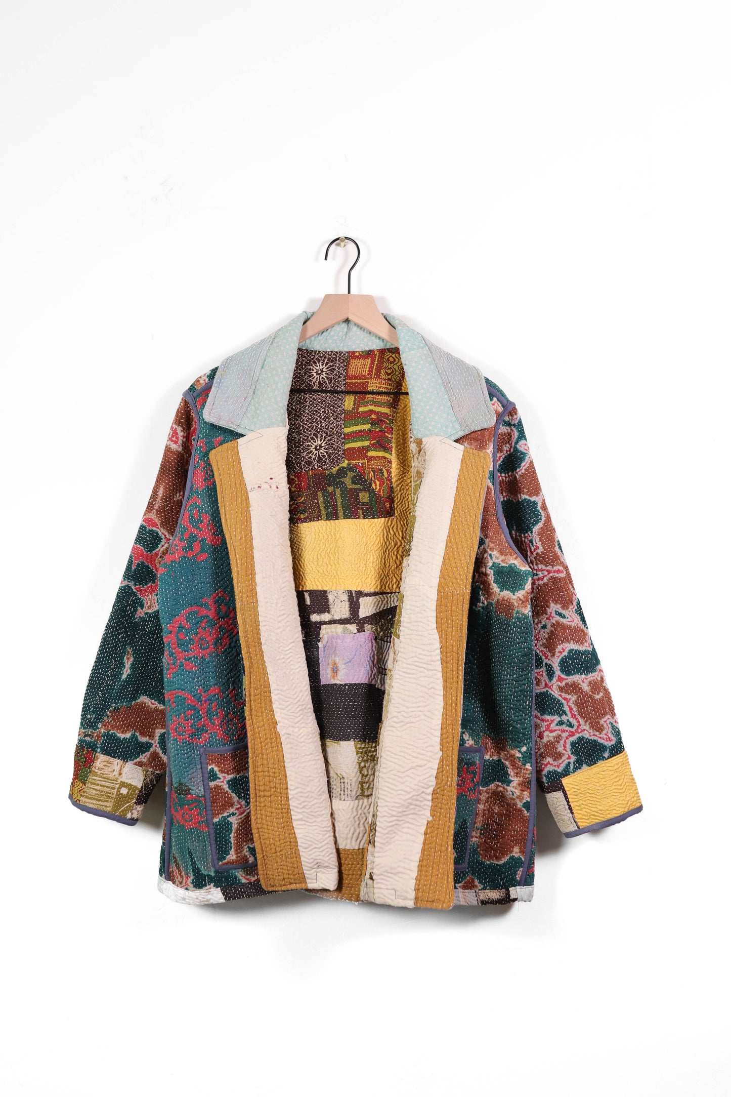 Medium Barn Coat B1136
