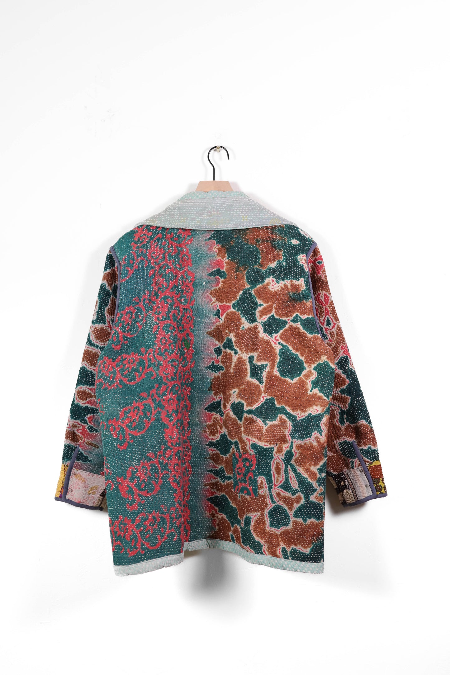 Medium Barn Coat B1136