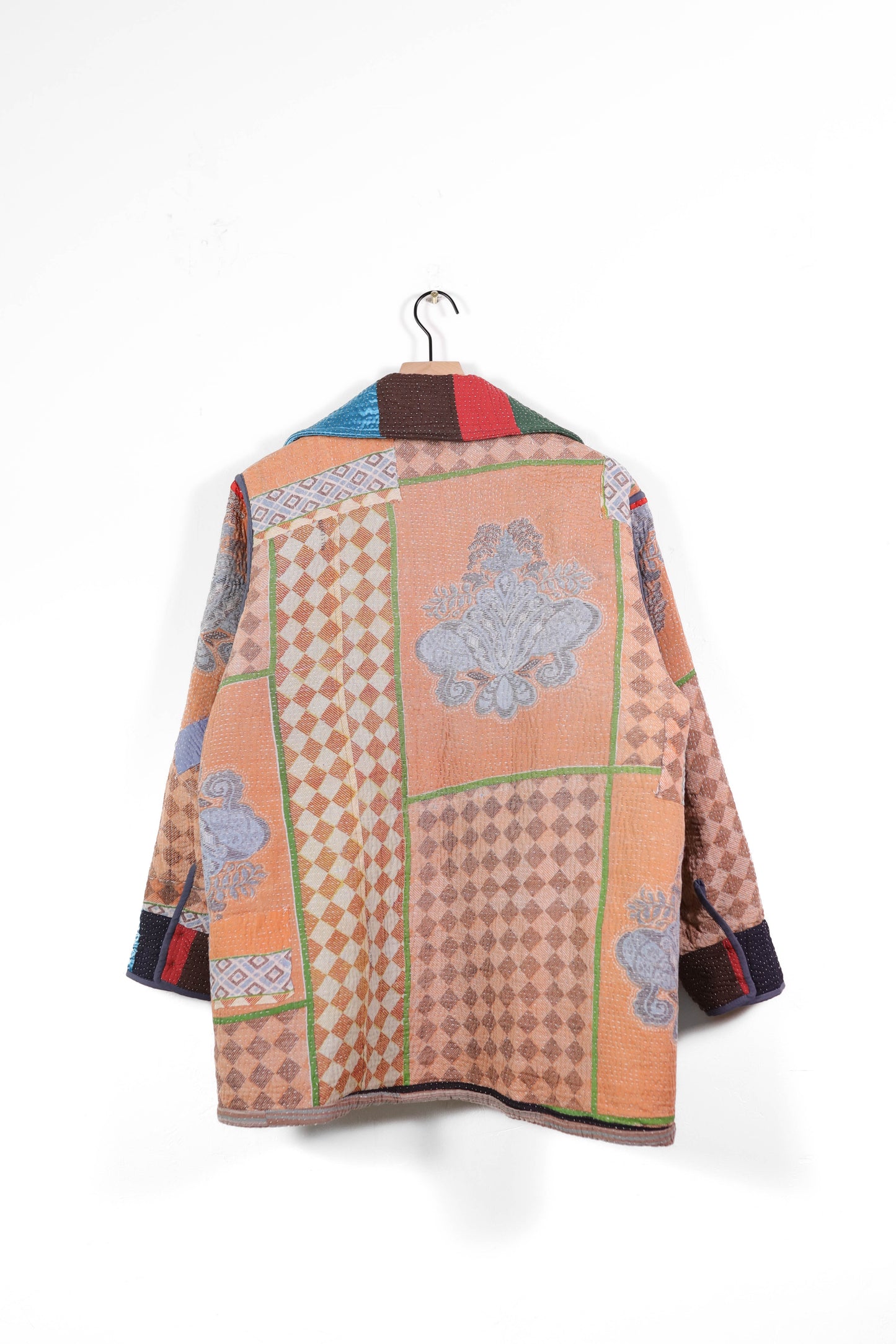 Medium Barn Coat B1137A