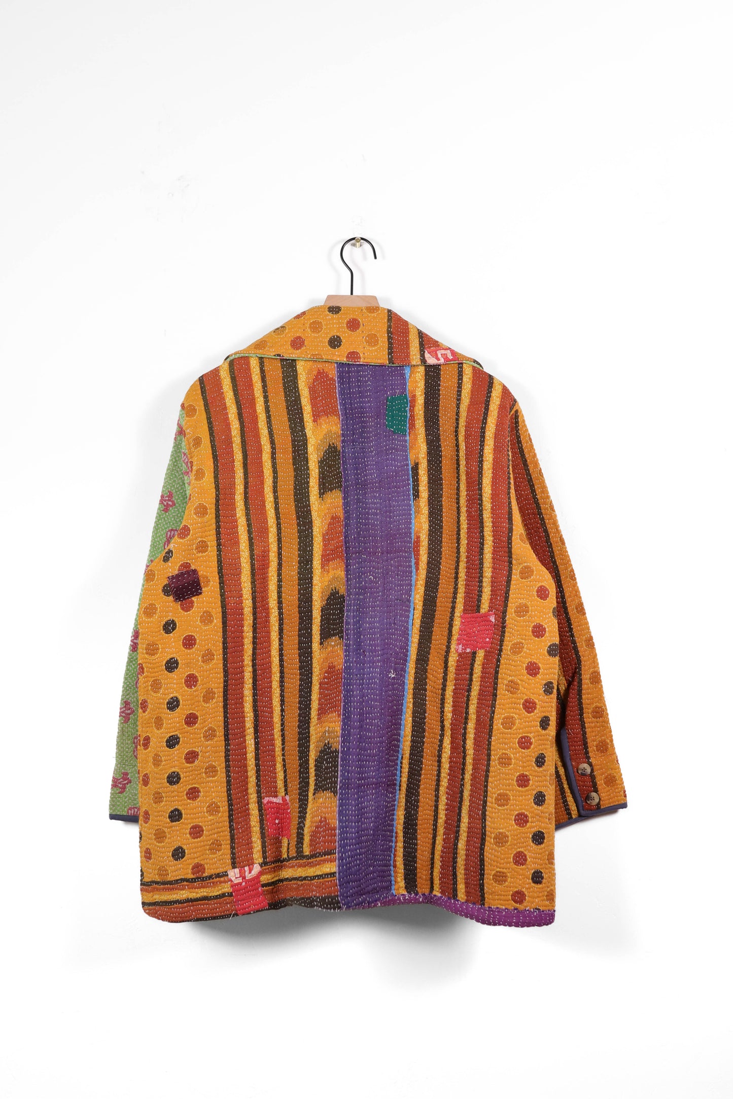 Medium Barn Coat B1138