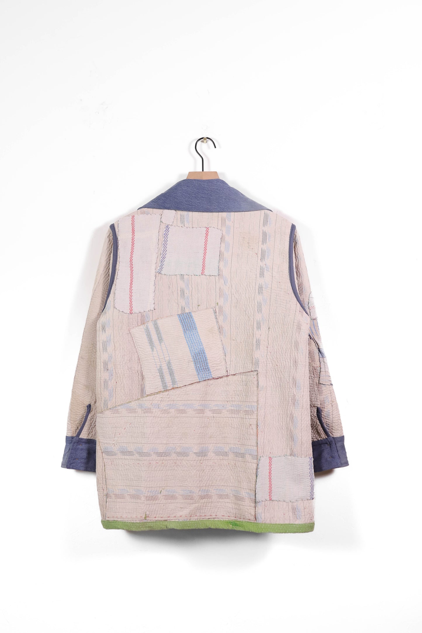Small Barn Coat B1112