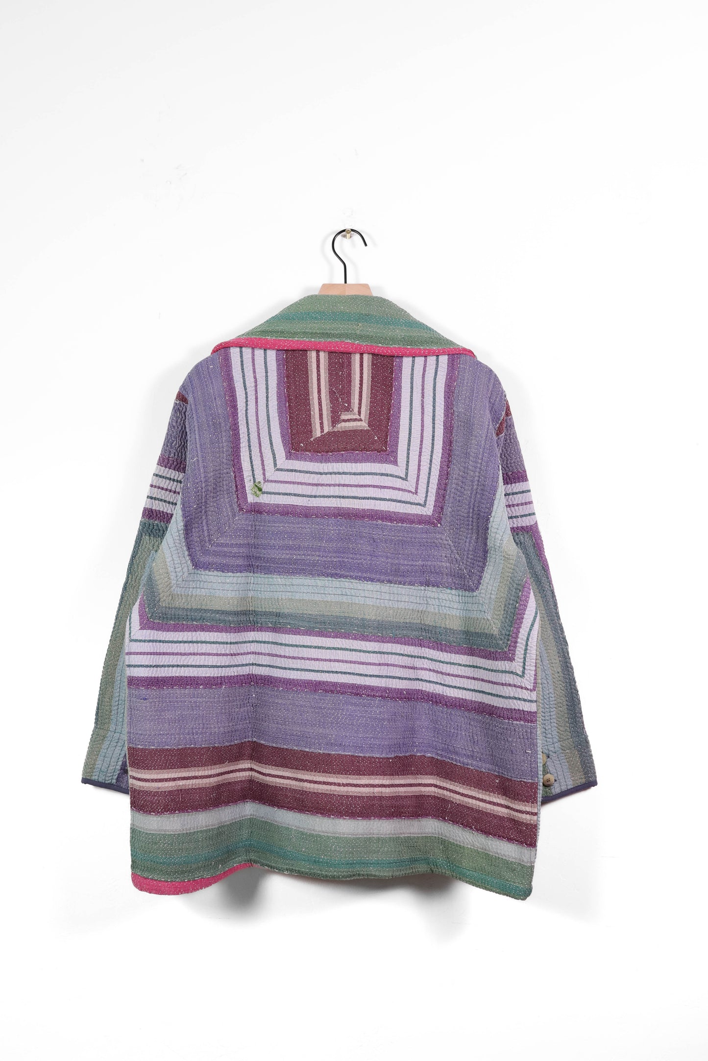 Medium Barn Coat B1146