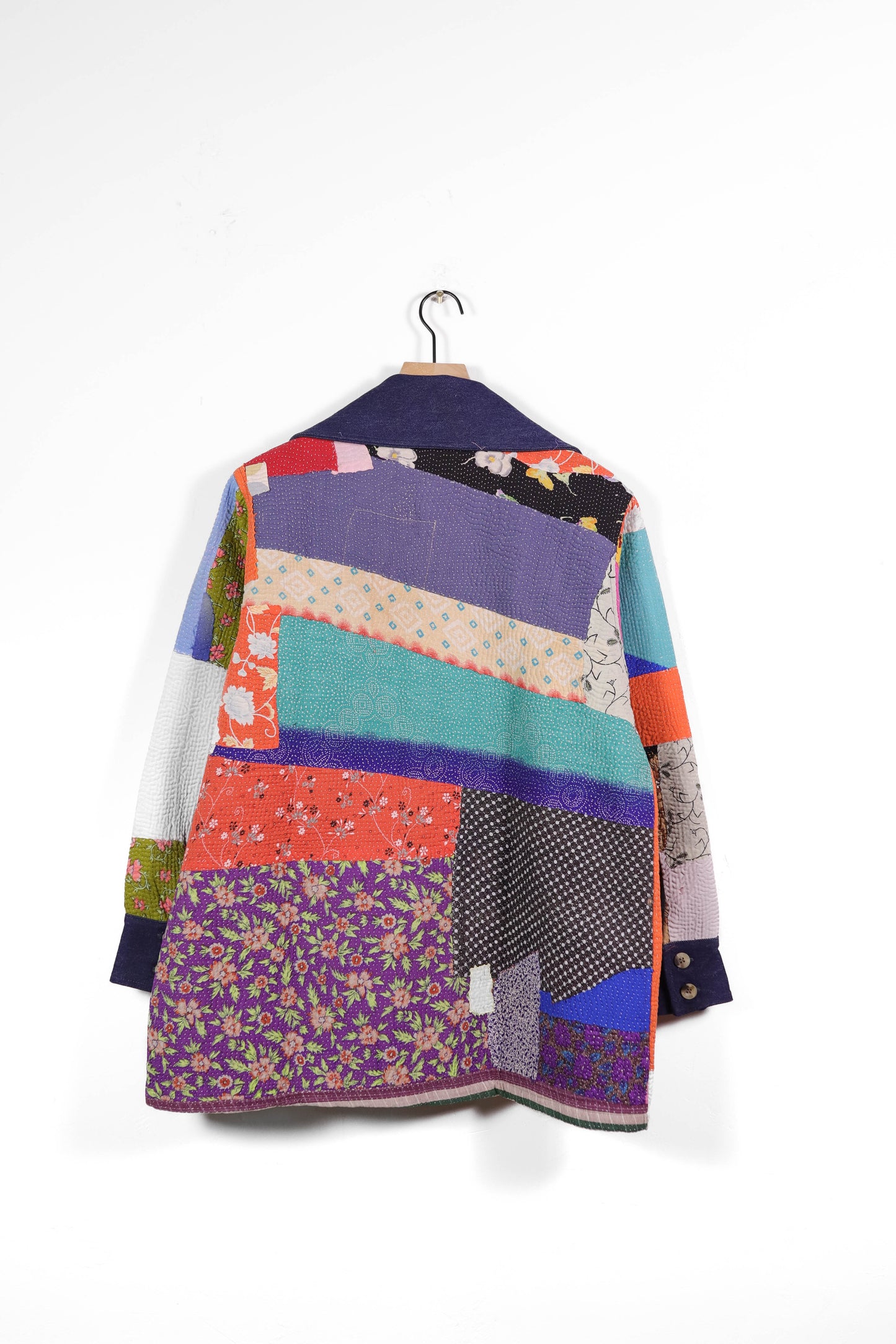 Small Barn Coat B1115
