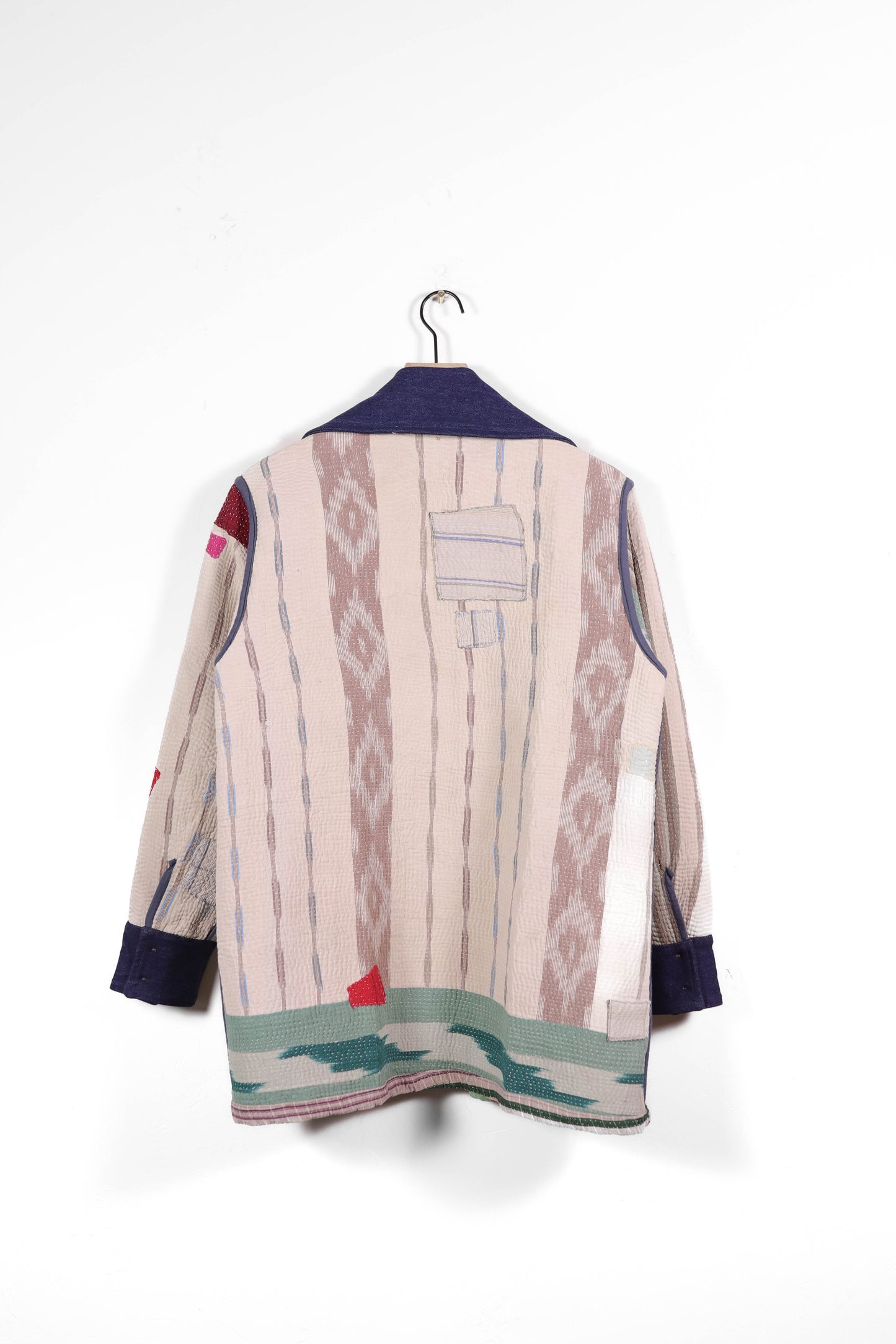 Small Barn Coat B1115