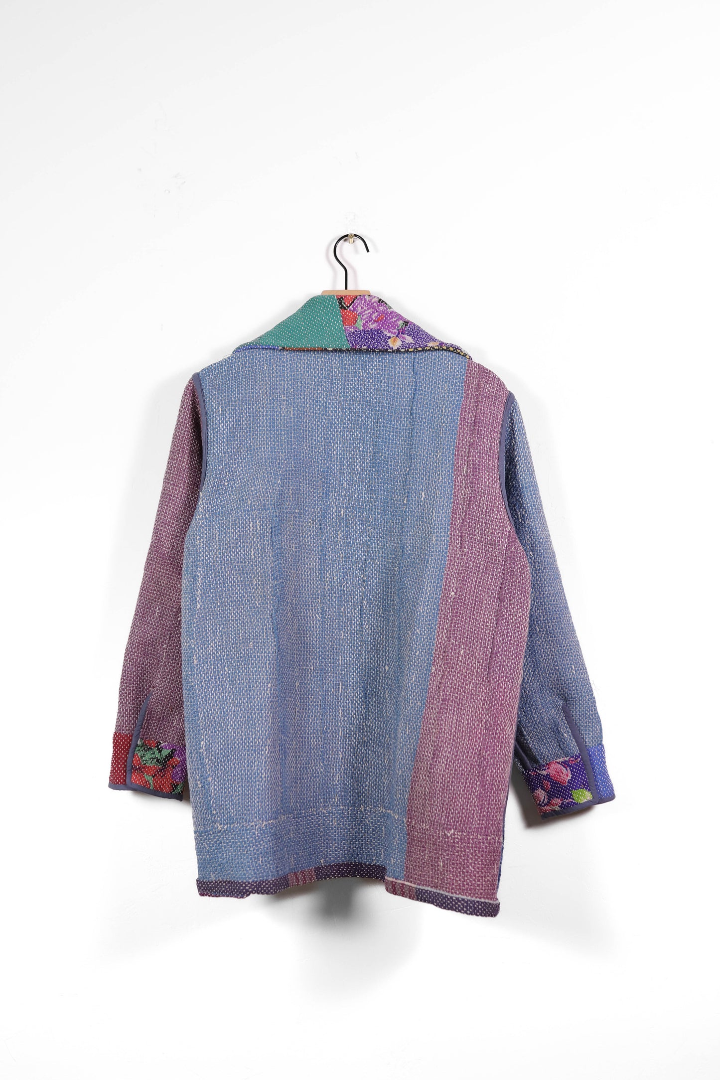 Small Barn Coat B1118