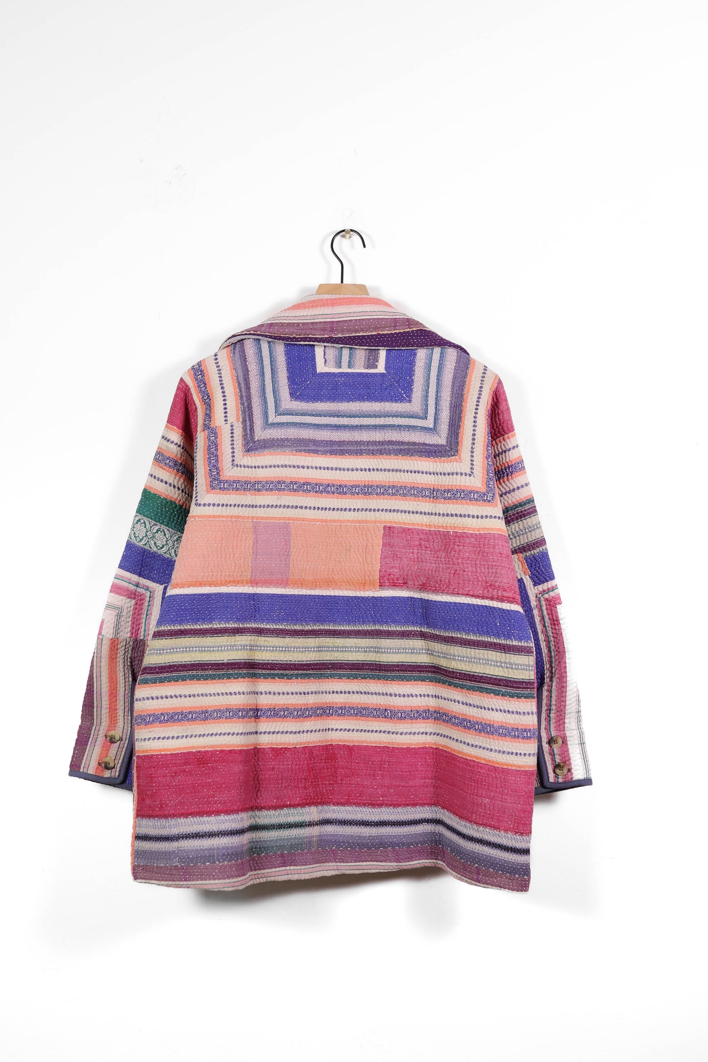 Small Barn Coat B1119