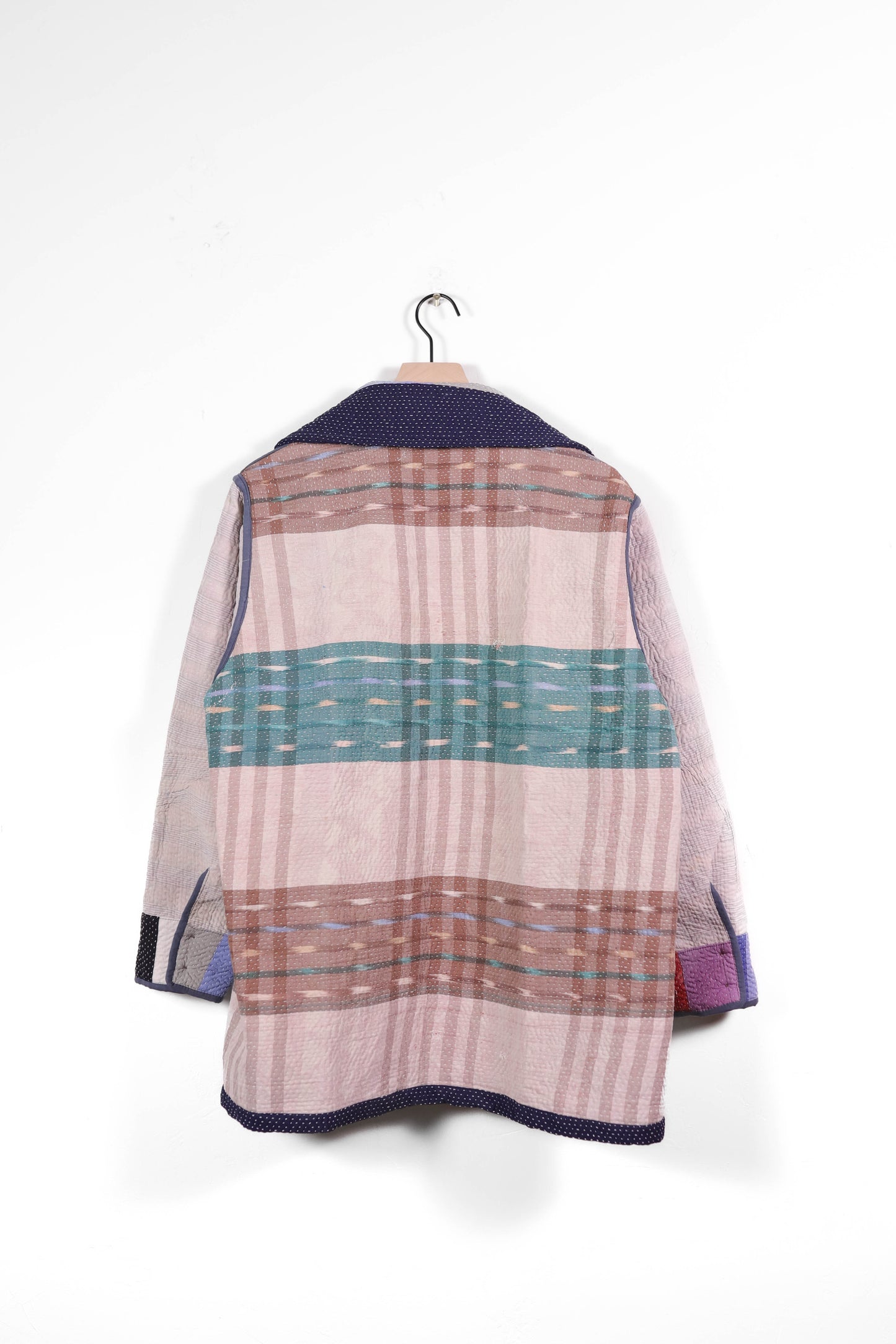 Medium Barn Coat B1132