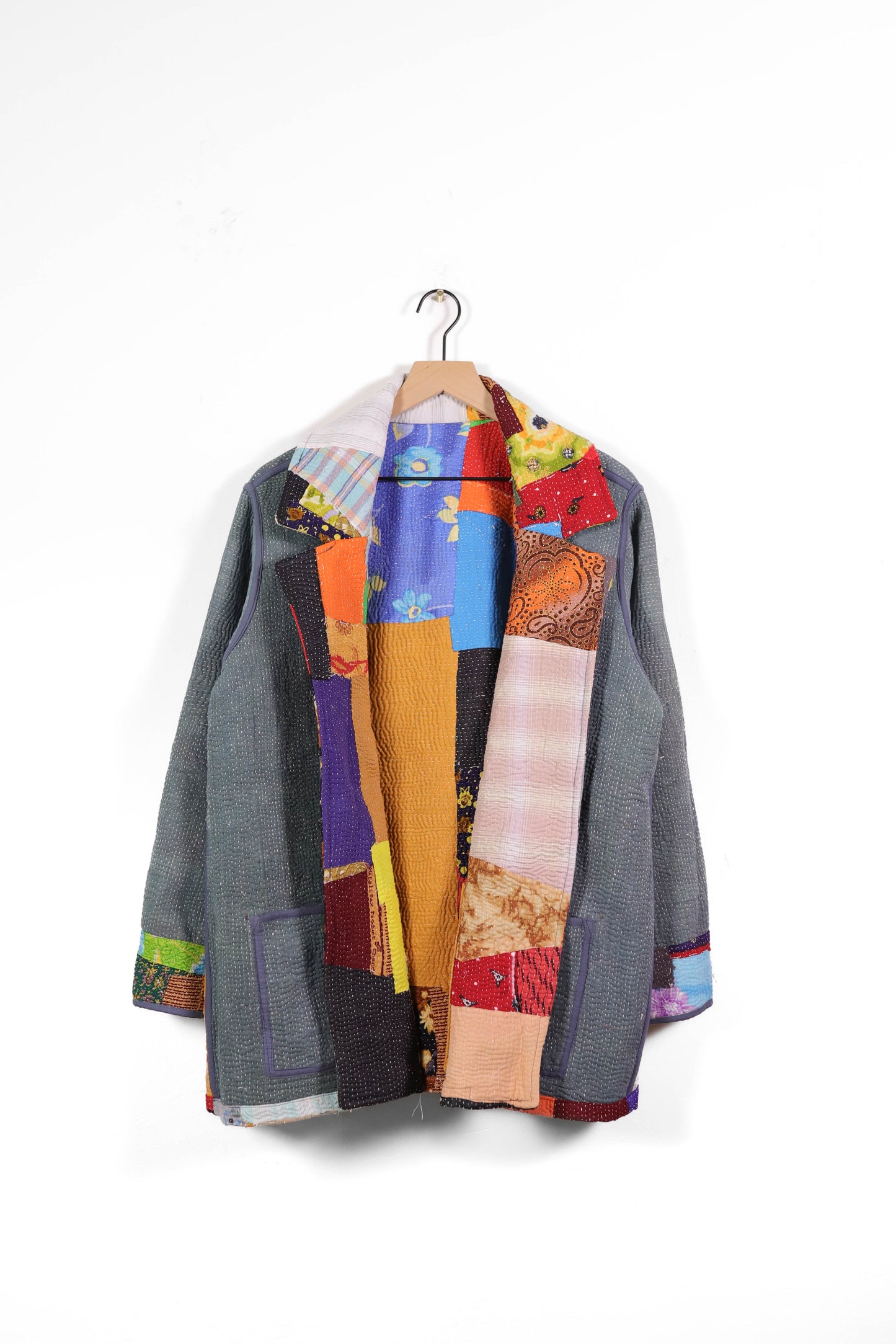 Medium Barn Coat B1128