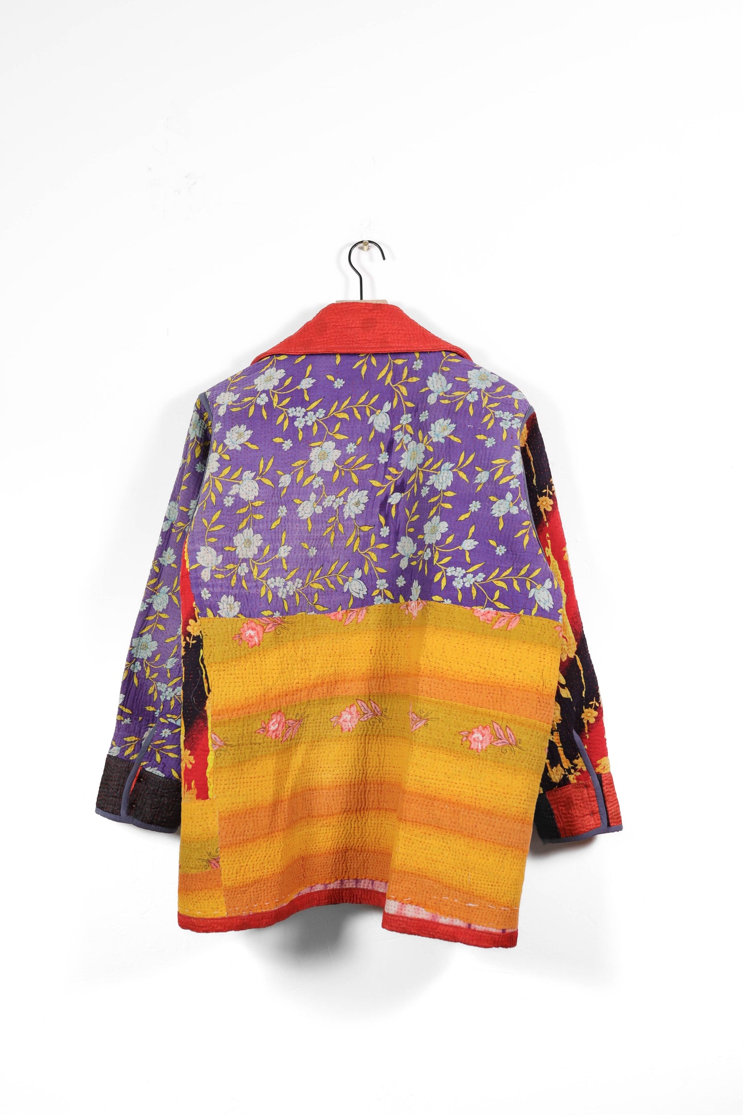 Medium Barn Coat B1124