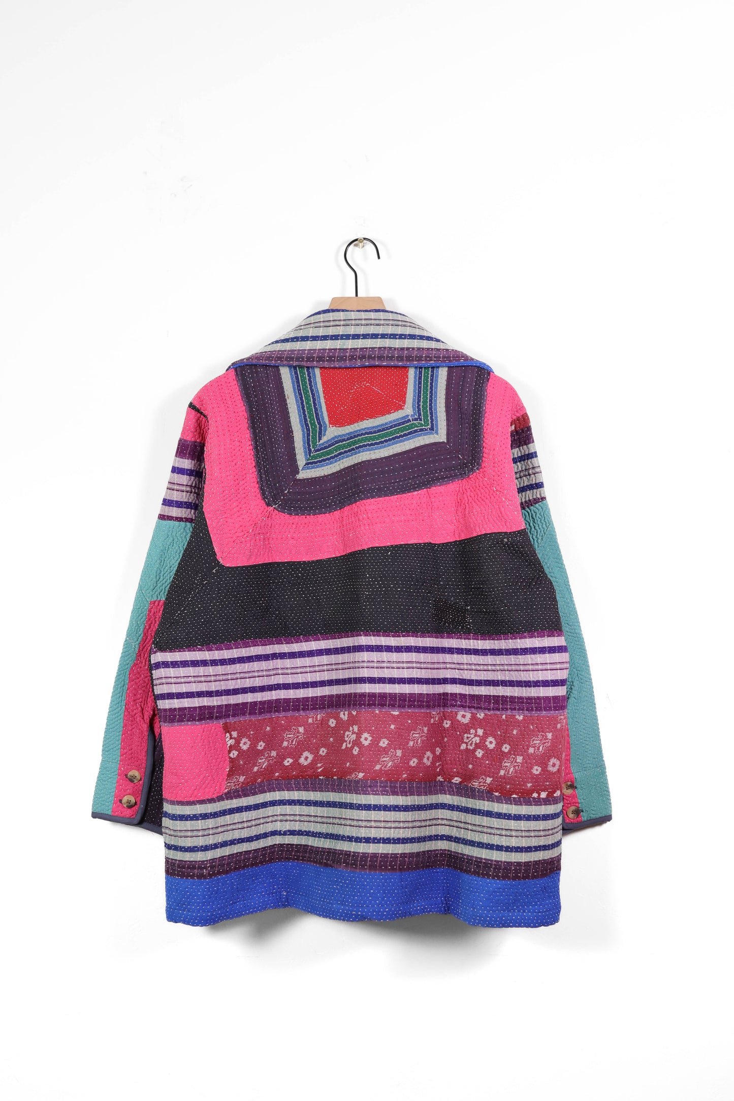 Medium Barn Coat B1134