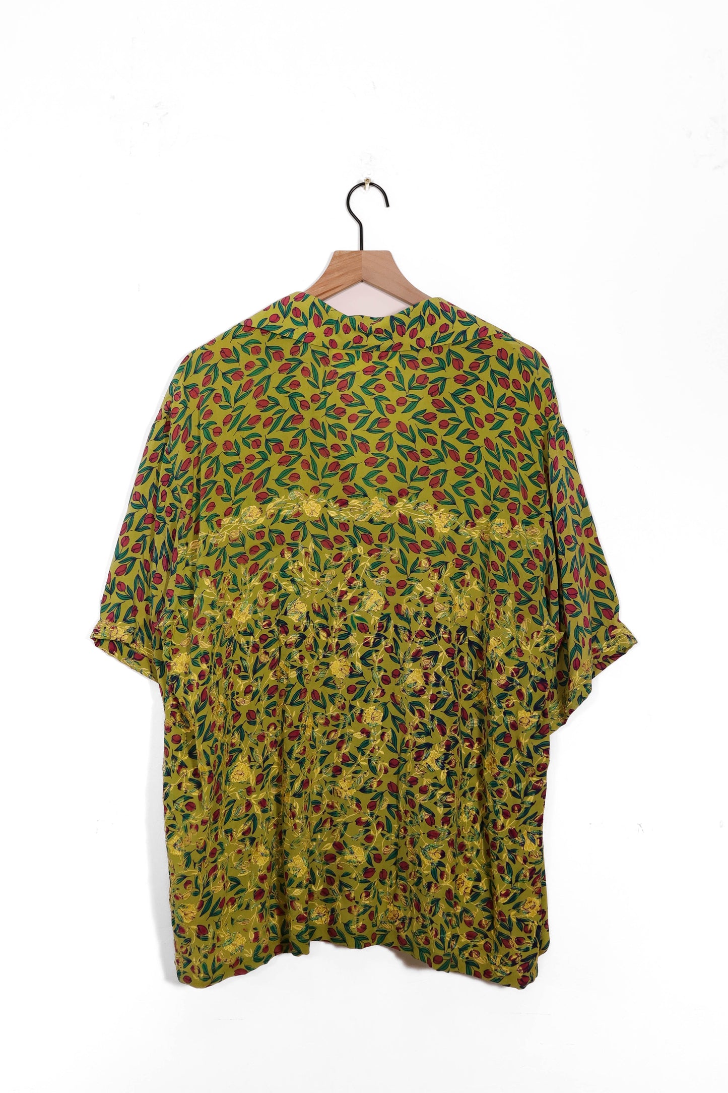 X Large Camp Shirt C1075
