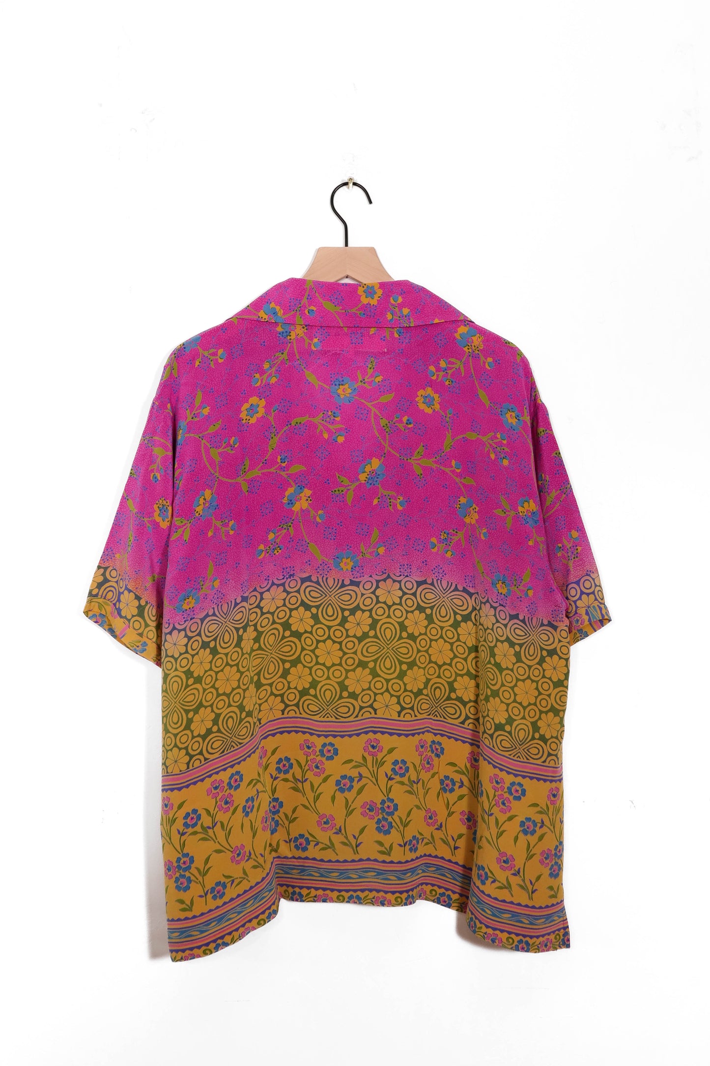 X Large Camp Shirt C1054