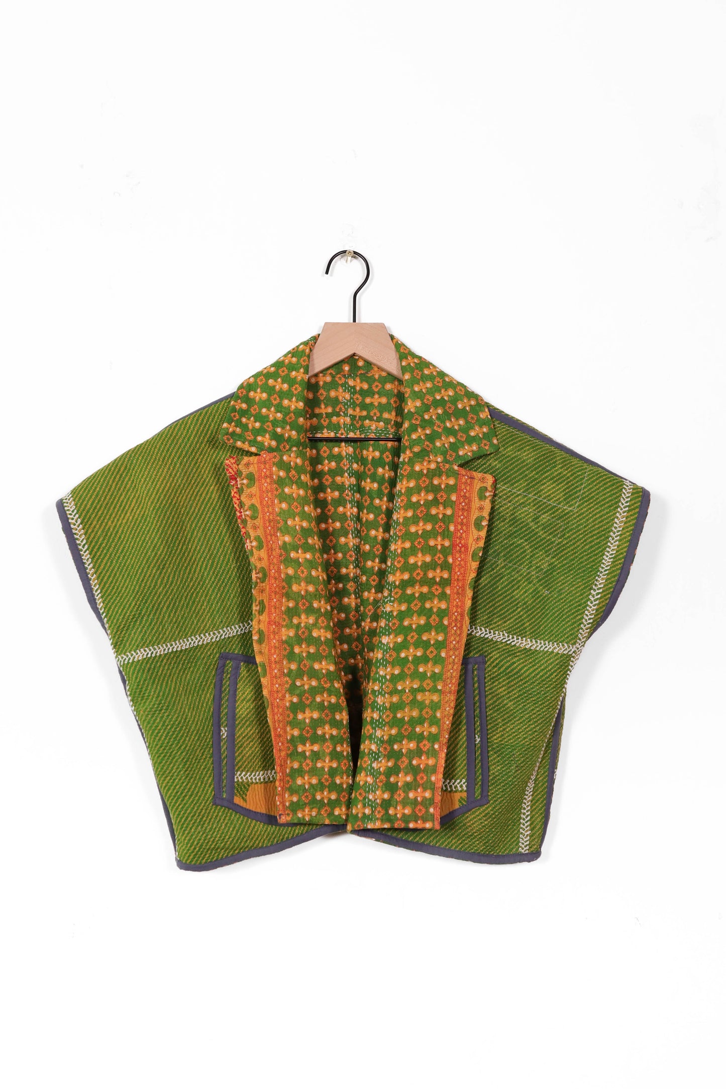 Crop CJ733