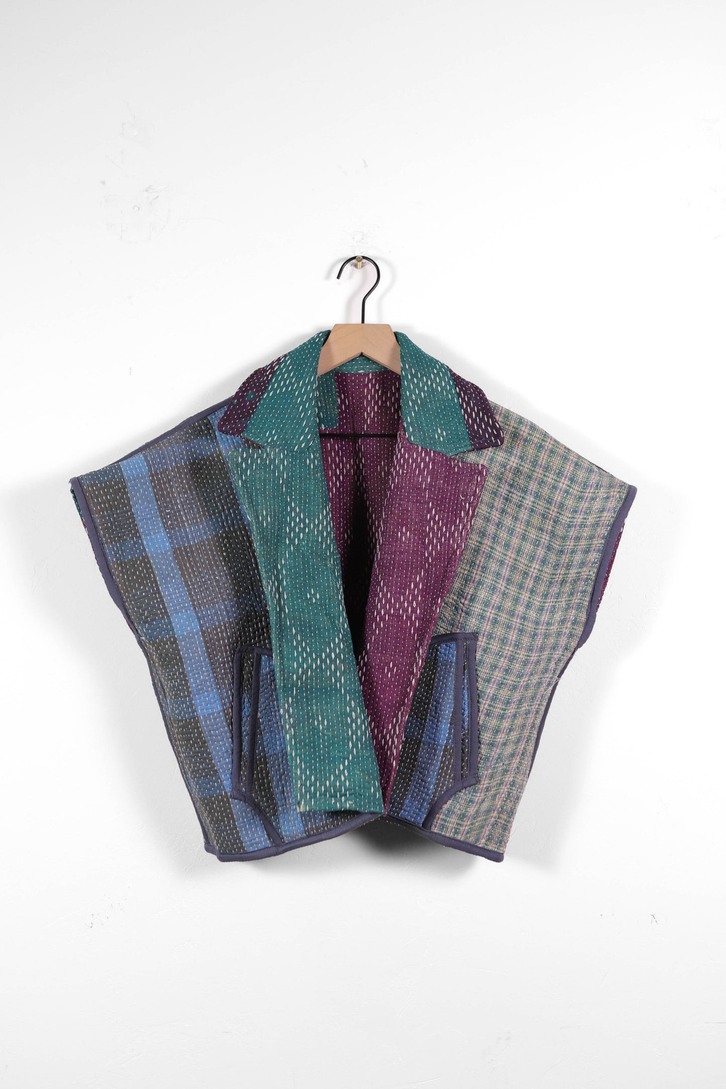 Crop T647