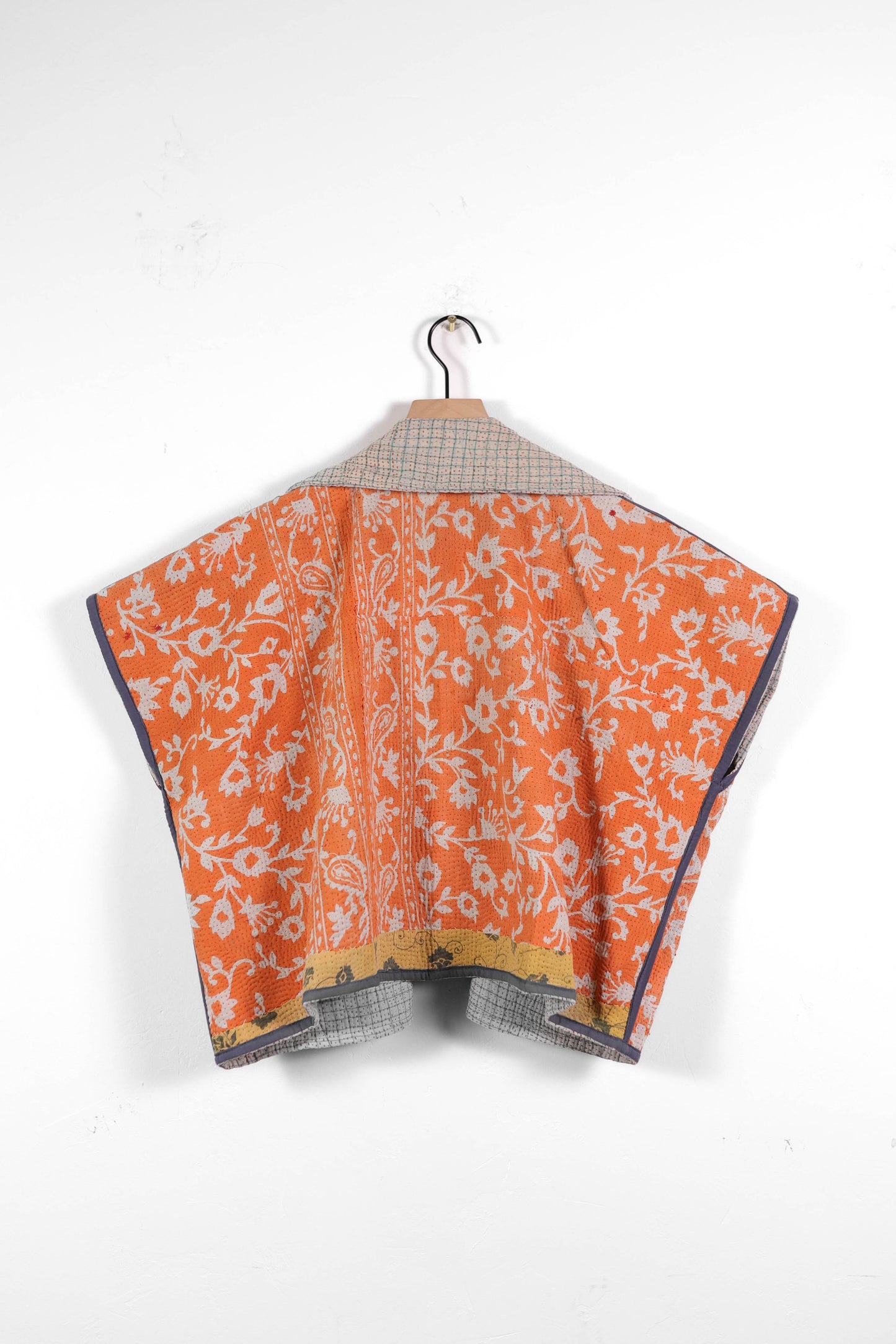 Crop T648