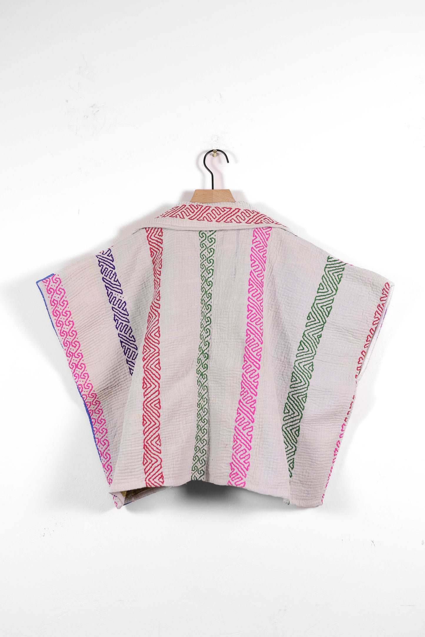 Crop T649