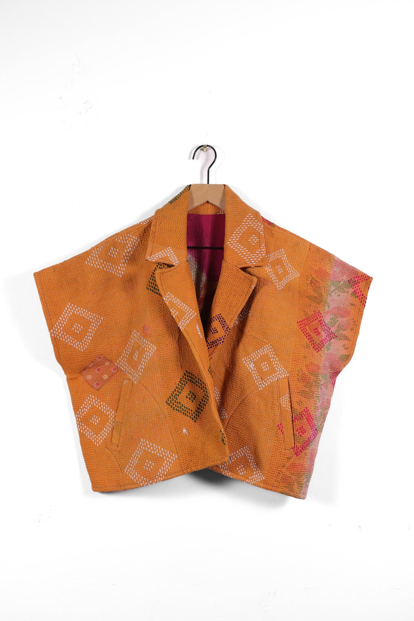 Crop T669