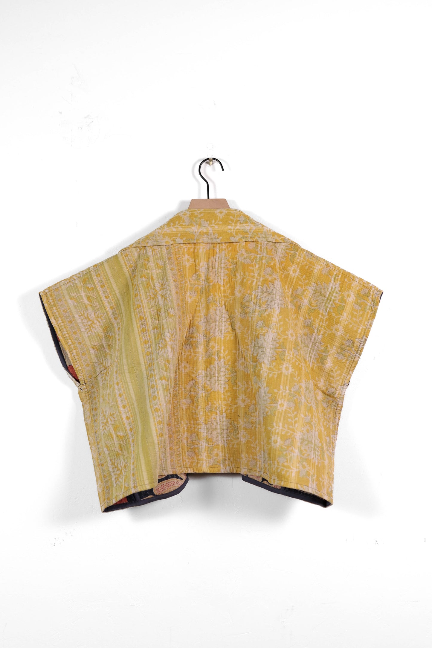 Crop T692