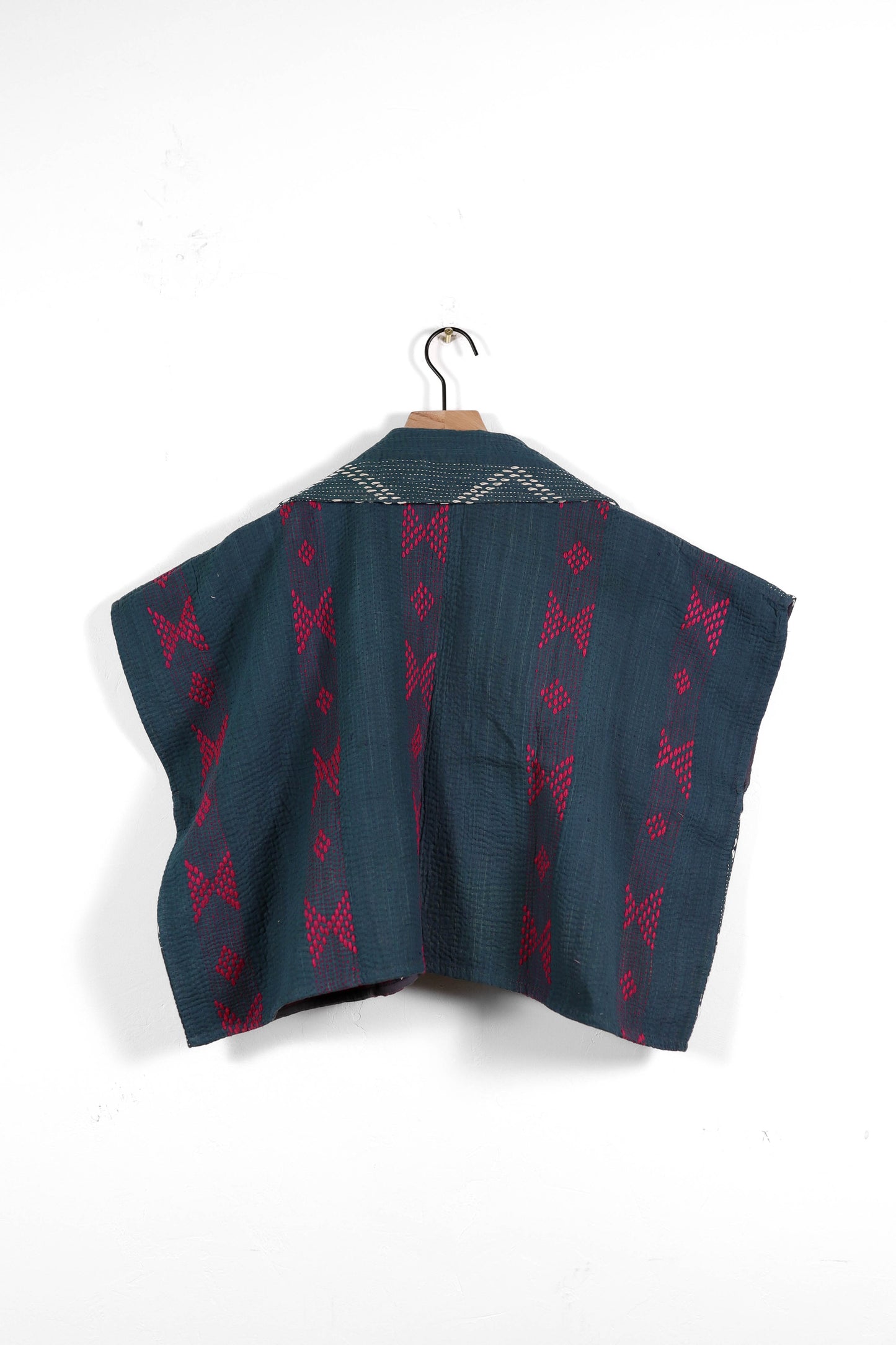 Crop T693