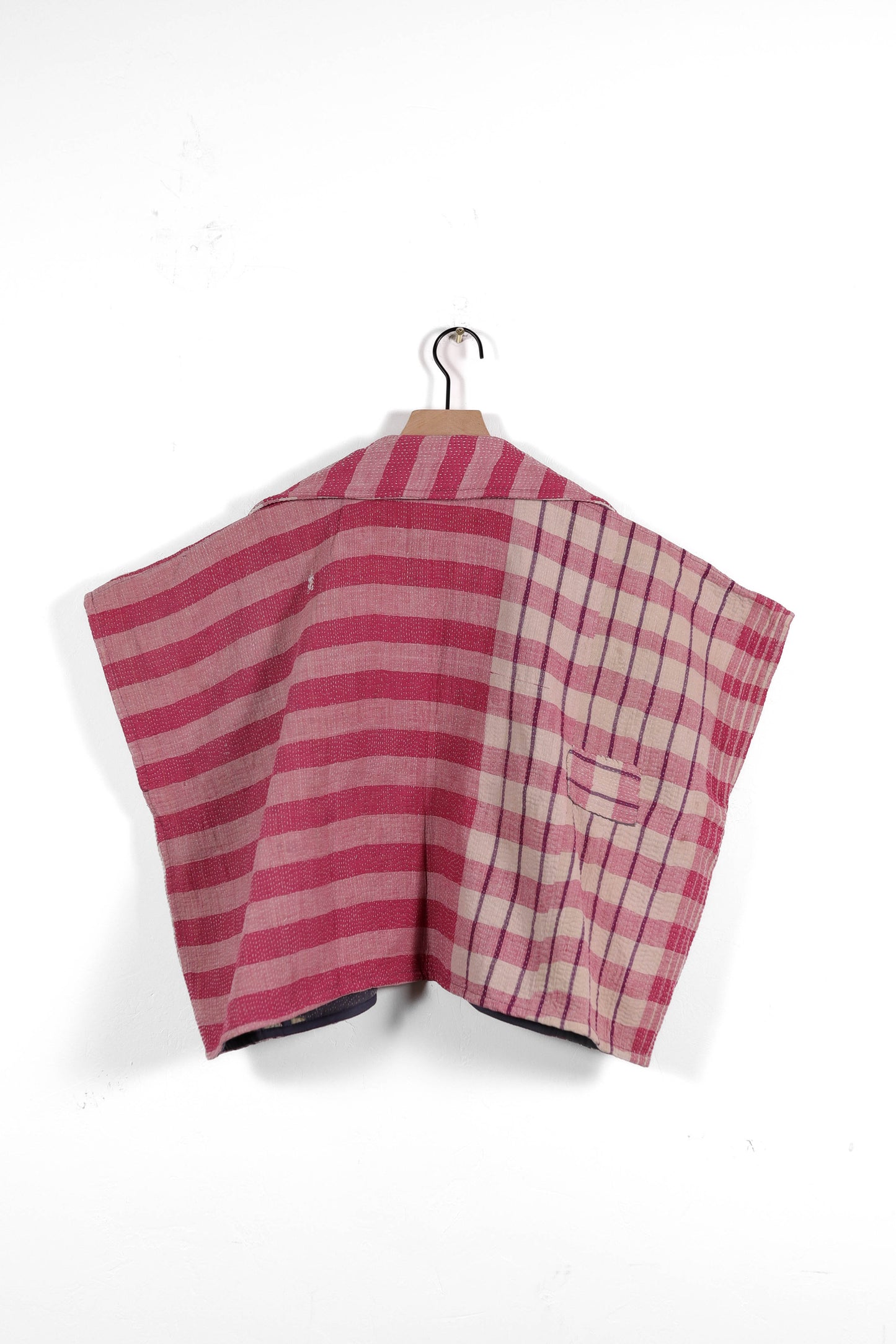Crop T699