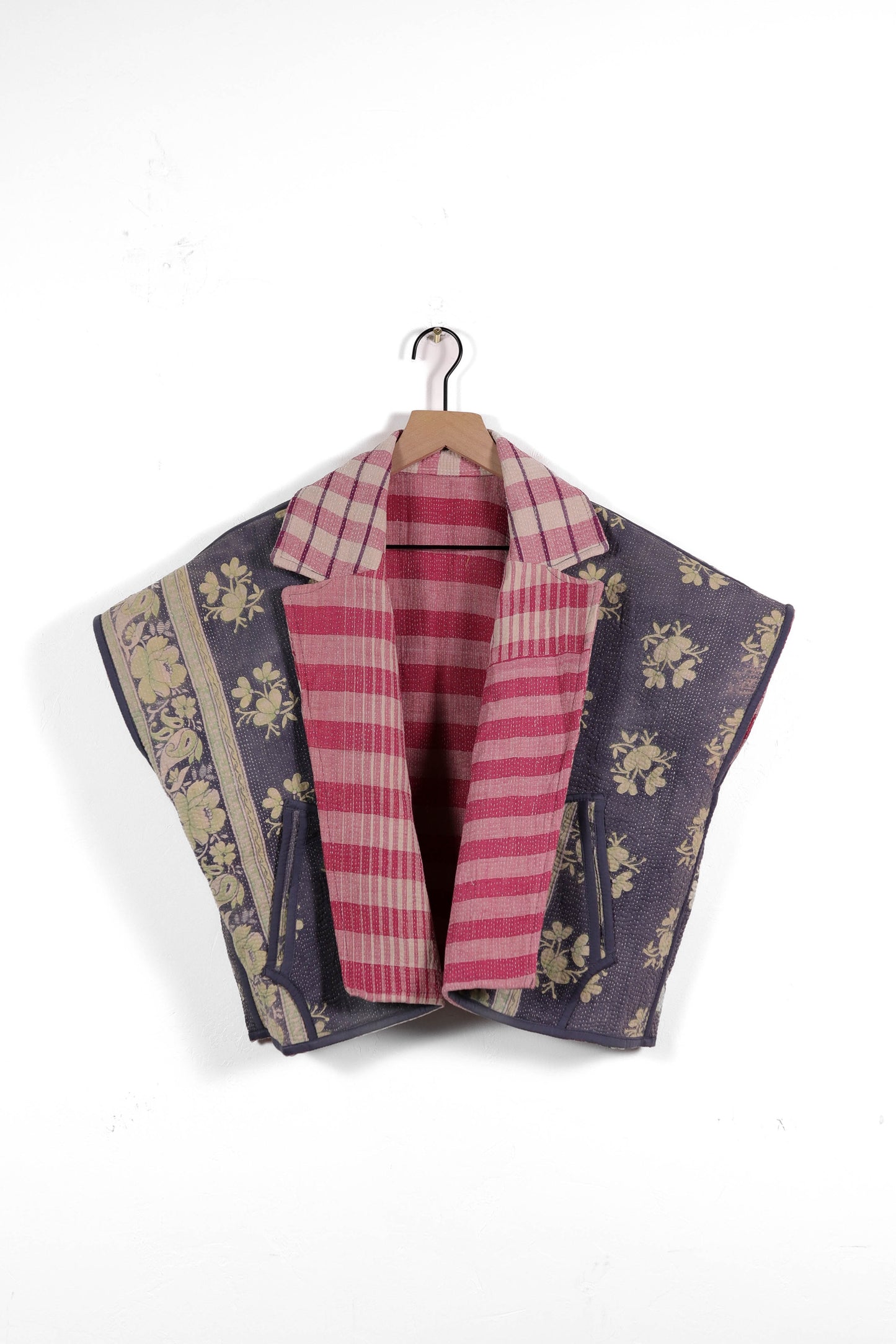 Crop T699