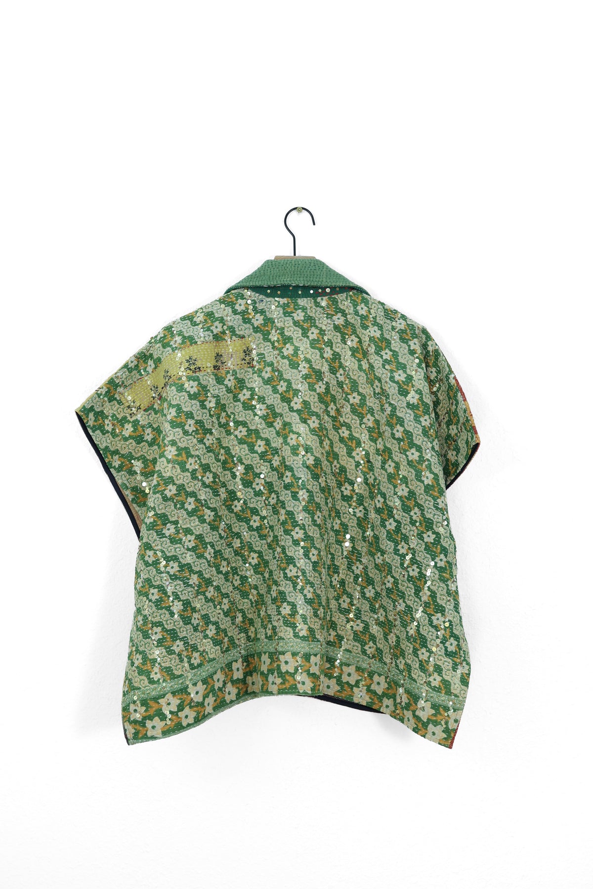 Relaxed Tara Mini A1024