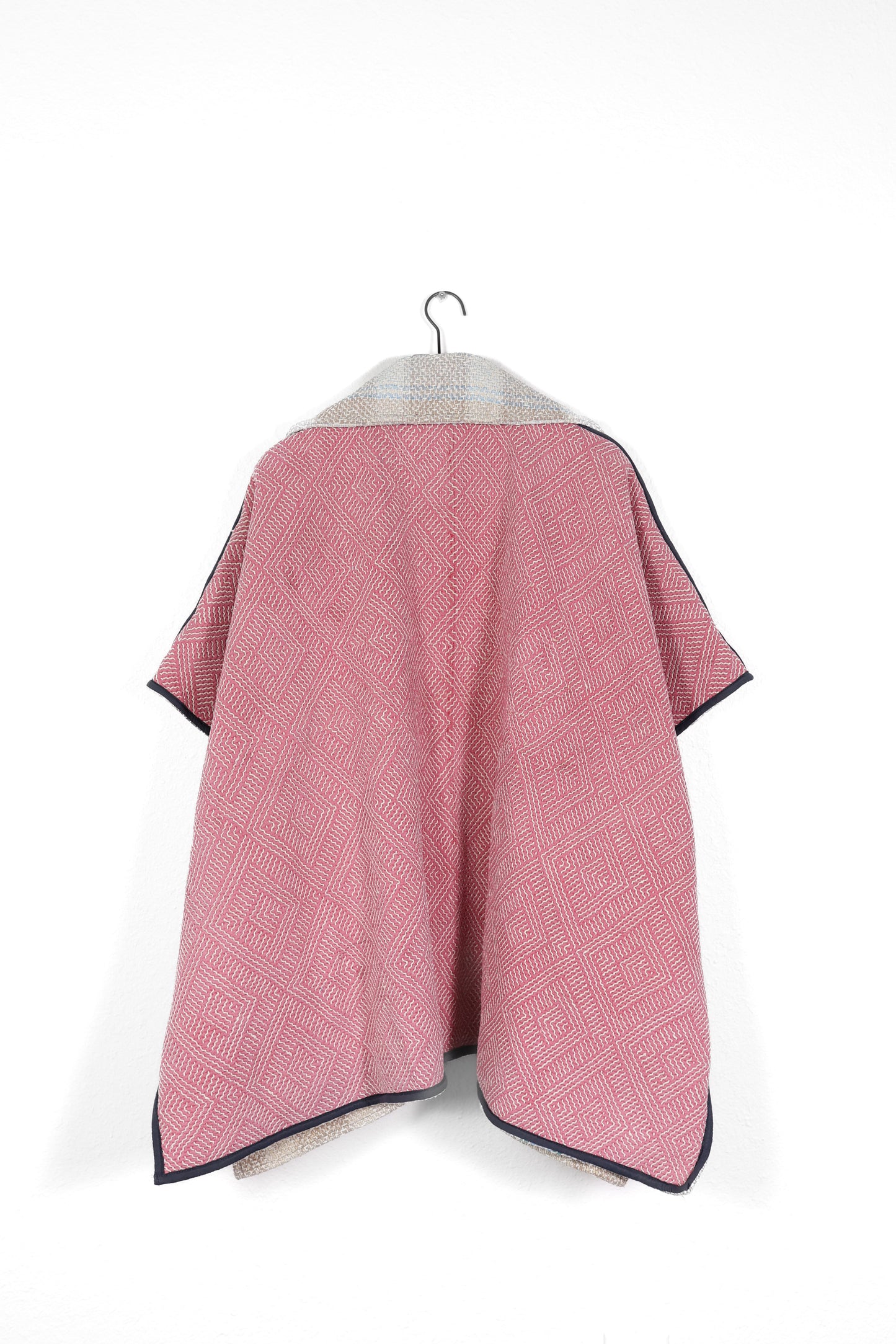 Slim Short T376