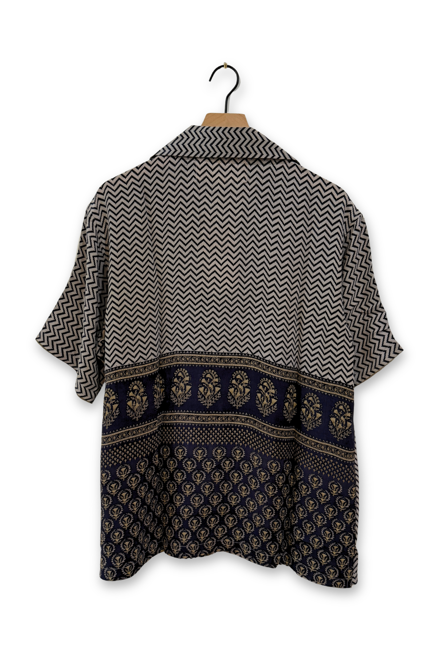 Medium Camp Shirt 2.0 C3156