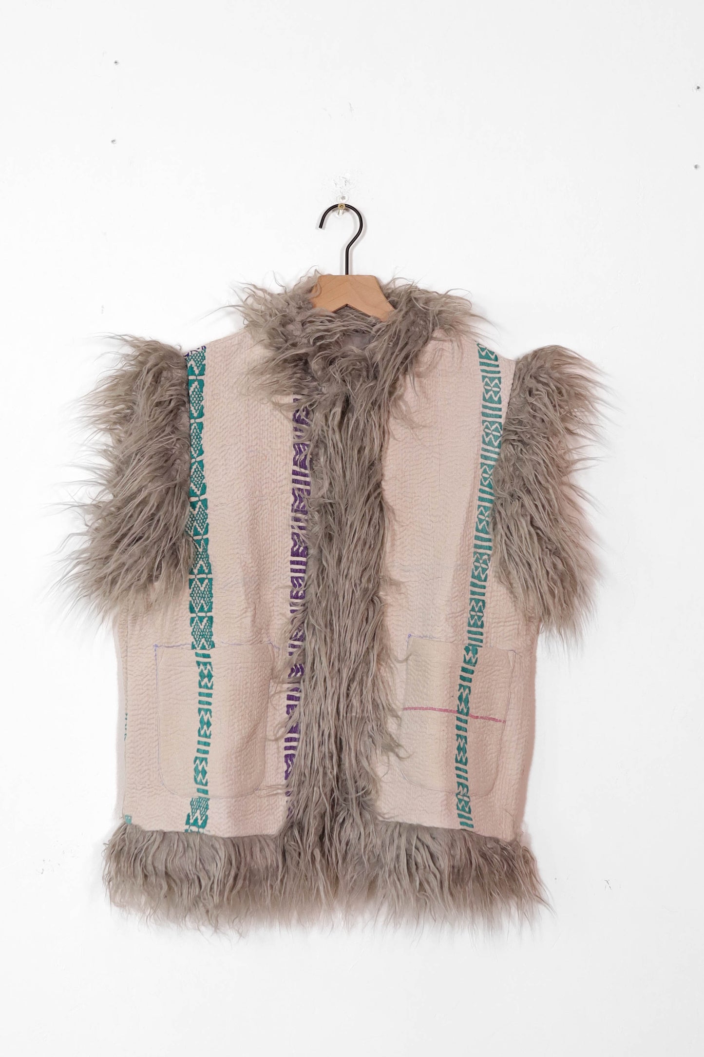Rani Vest V1076