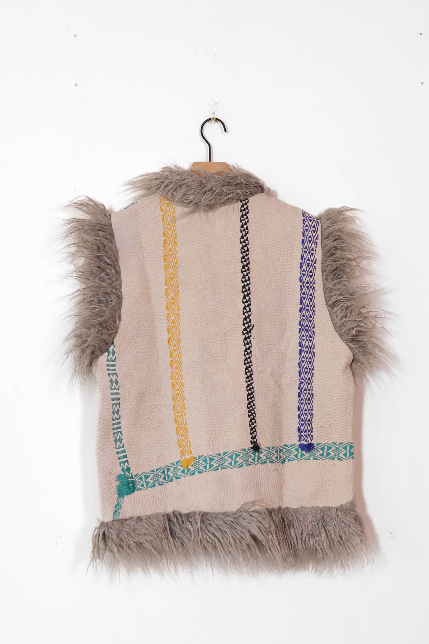 Rani Vest V1076