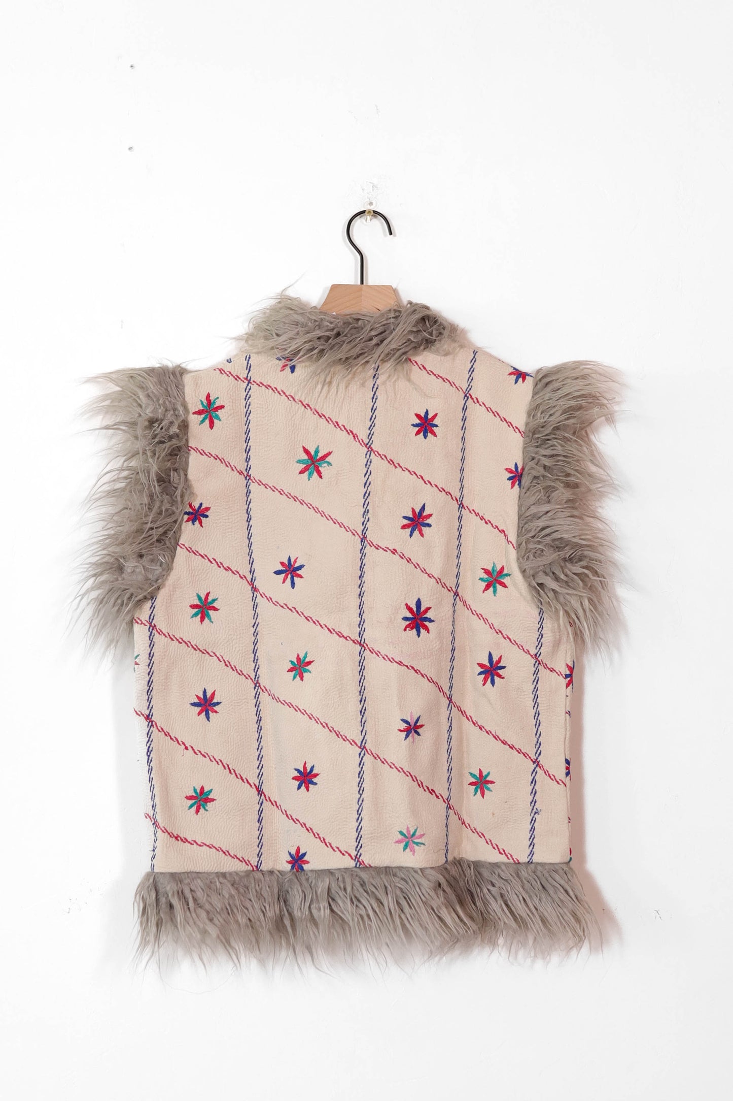 Rani Vest V1065