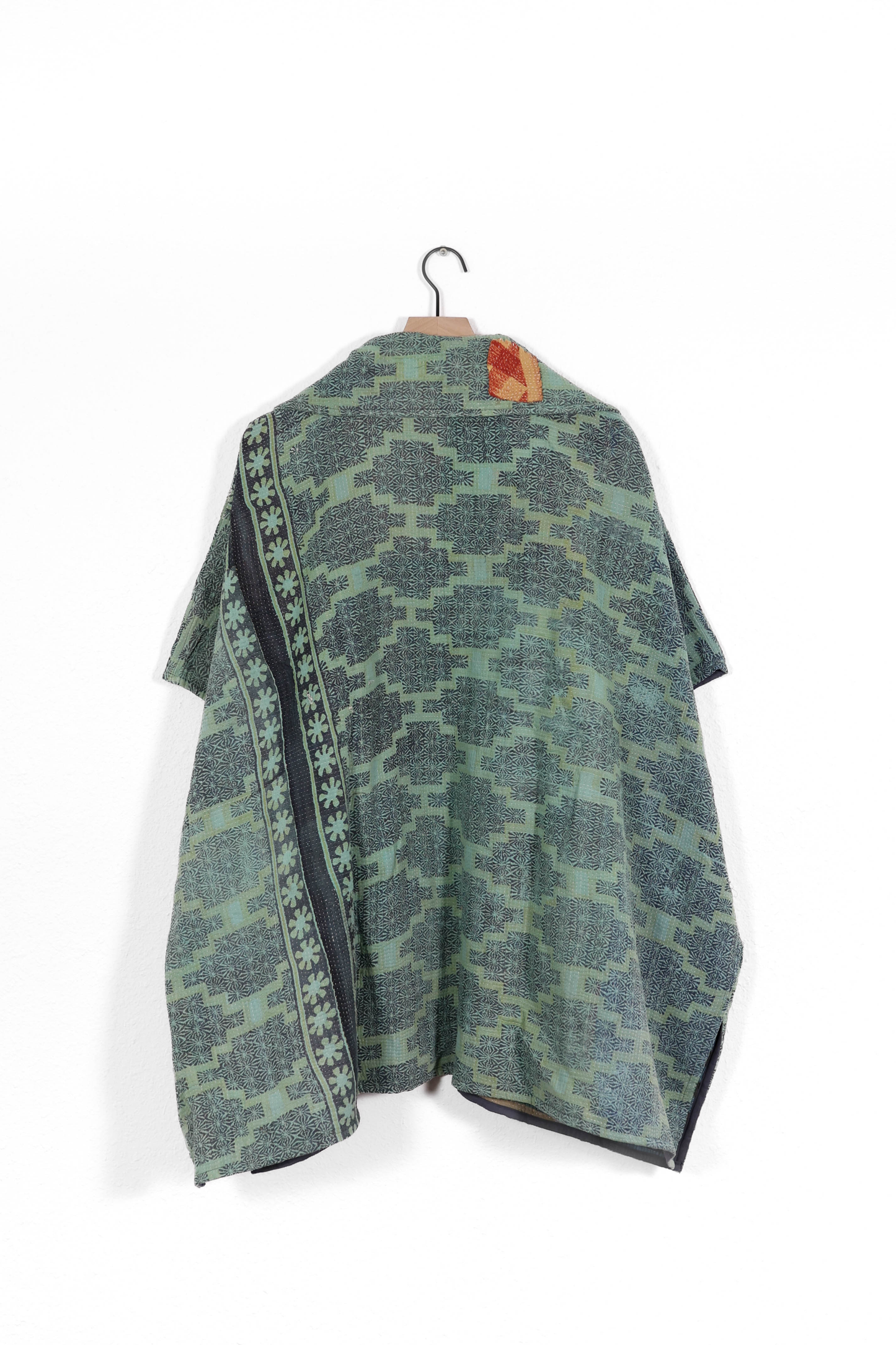 Slim Short T328