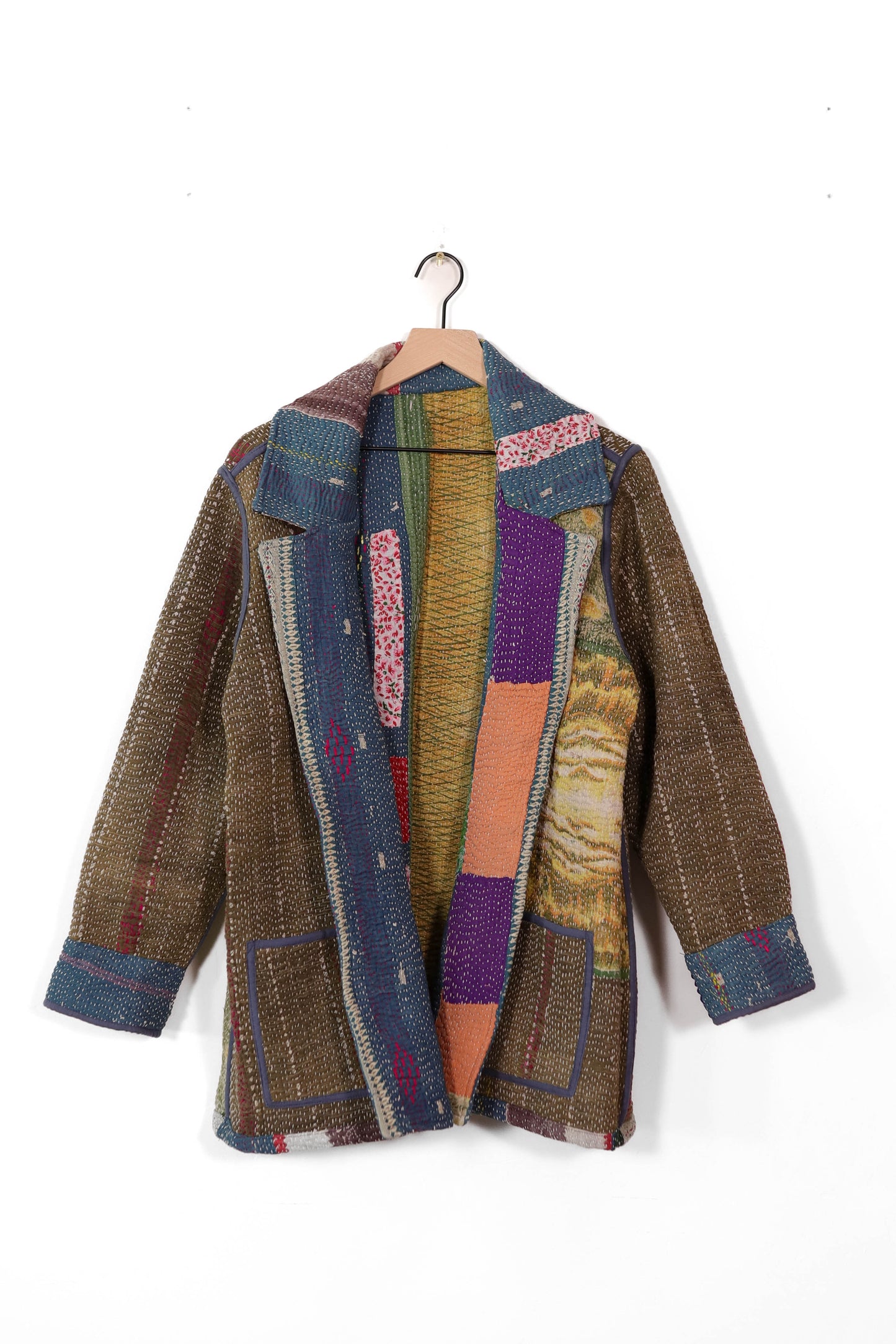 Medium Barn Coat B1015