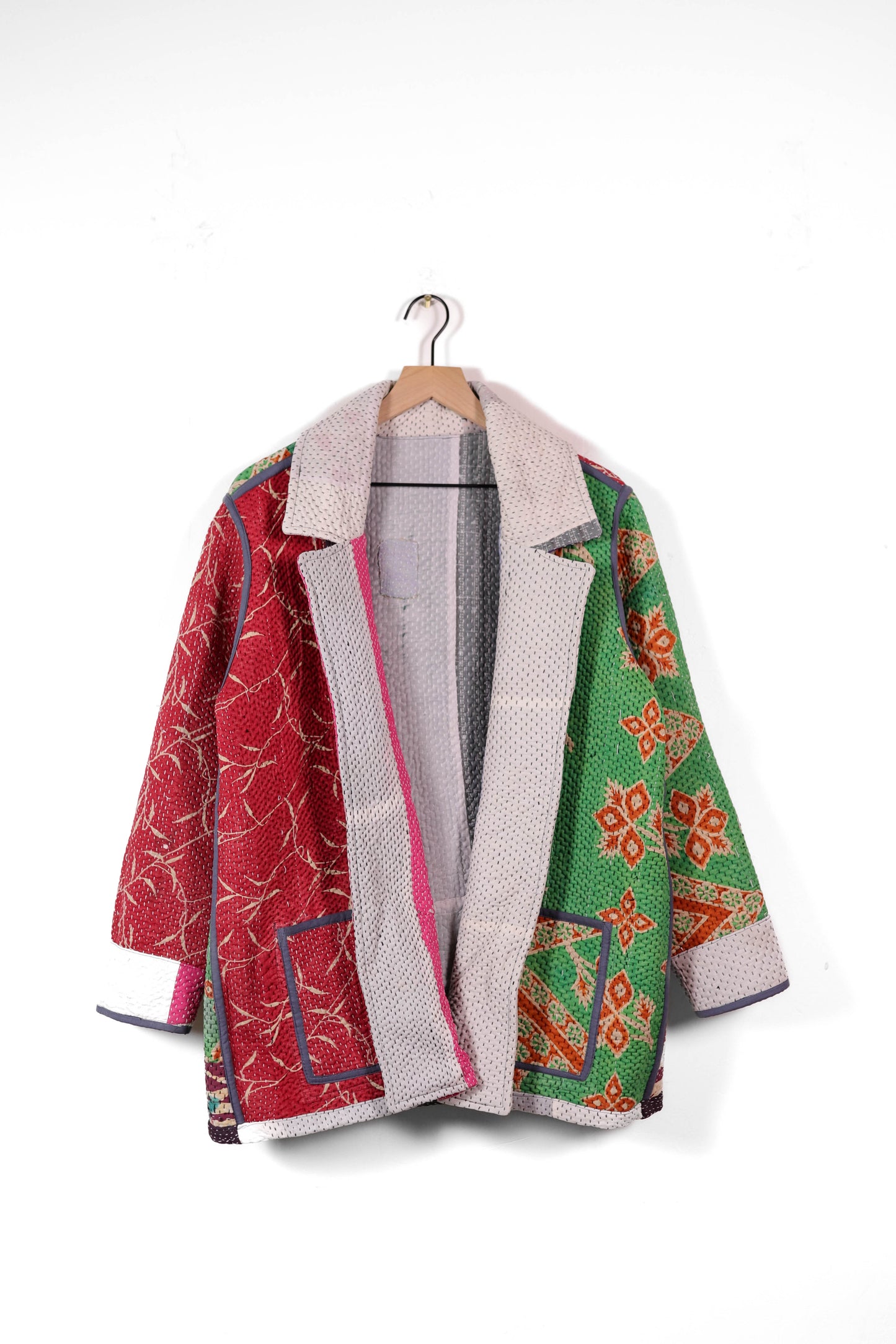 Medium Barn Coat B1308