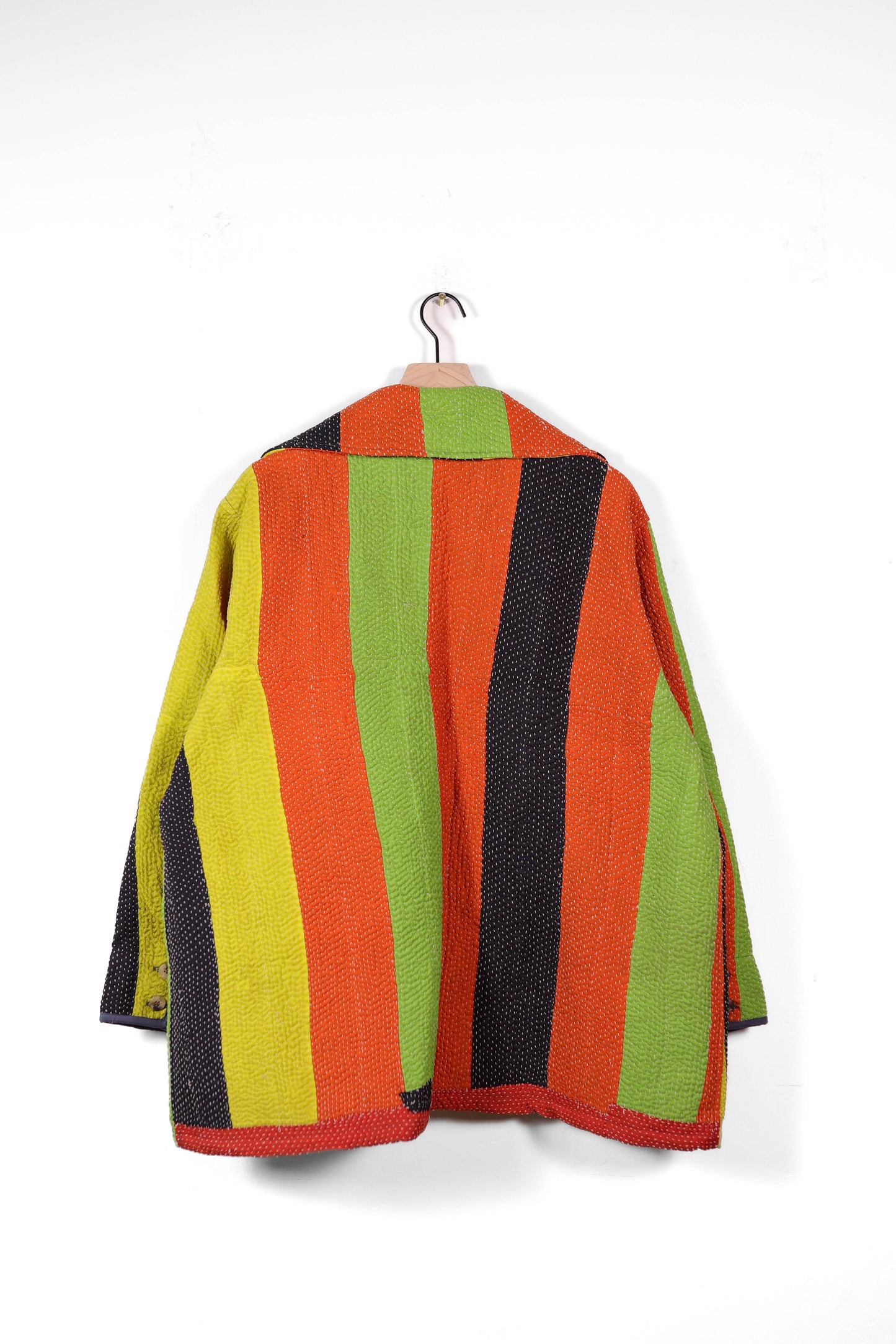 Large Barn Coat B1313