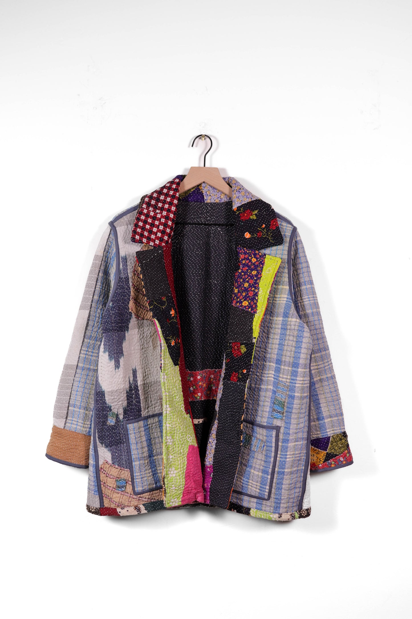 Medium Barn Coat B1320