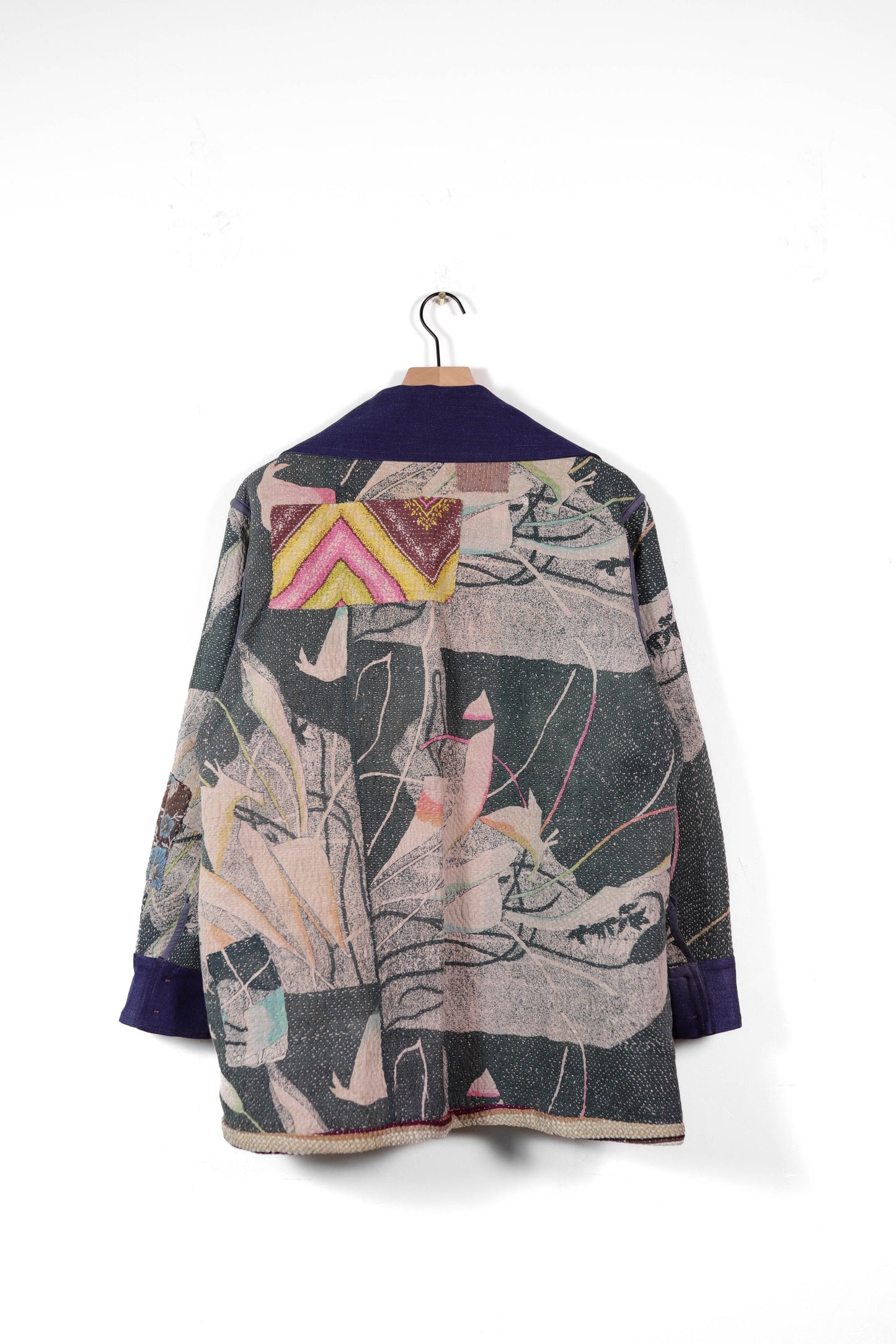 Medium Barn Coat B1323
