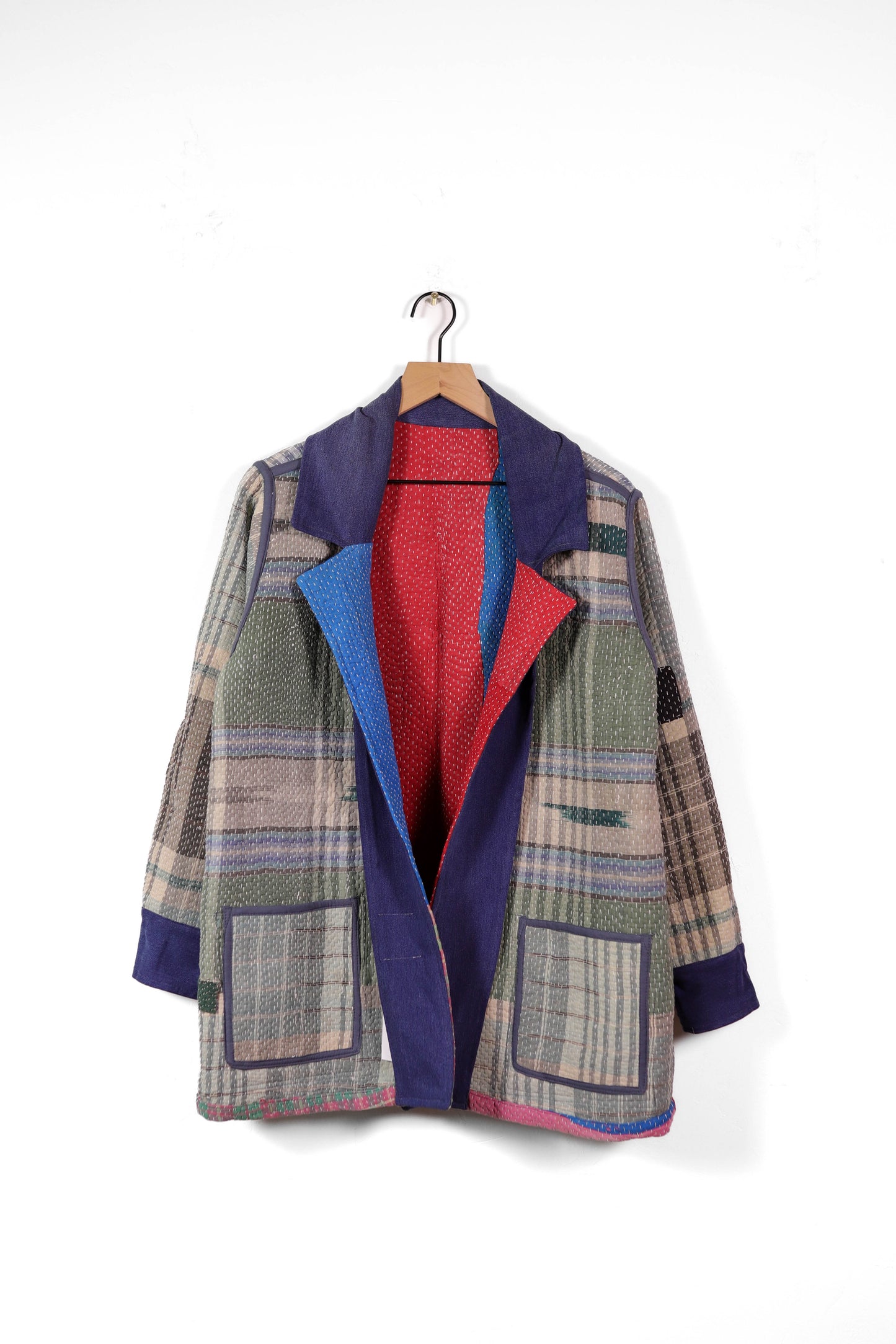 Small Barn Coat B1335